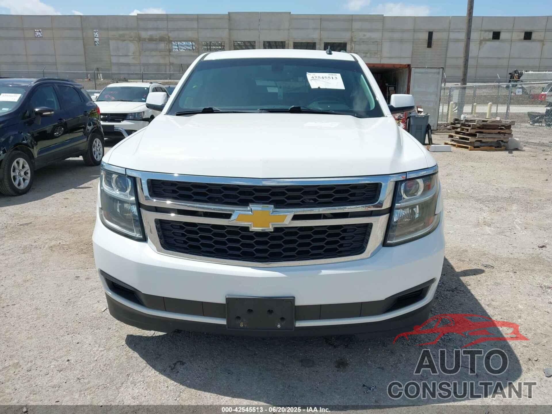 CHEVROLET TAHOE 2015 - 1GNSCAKC6FR239156