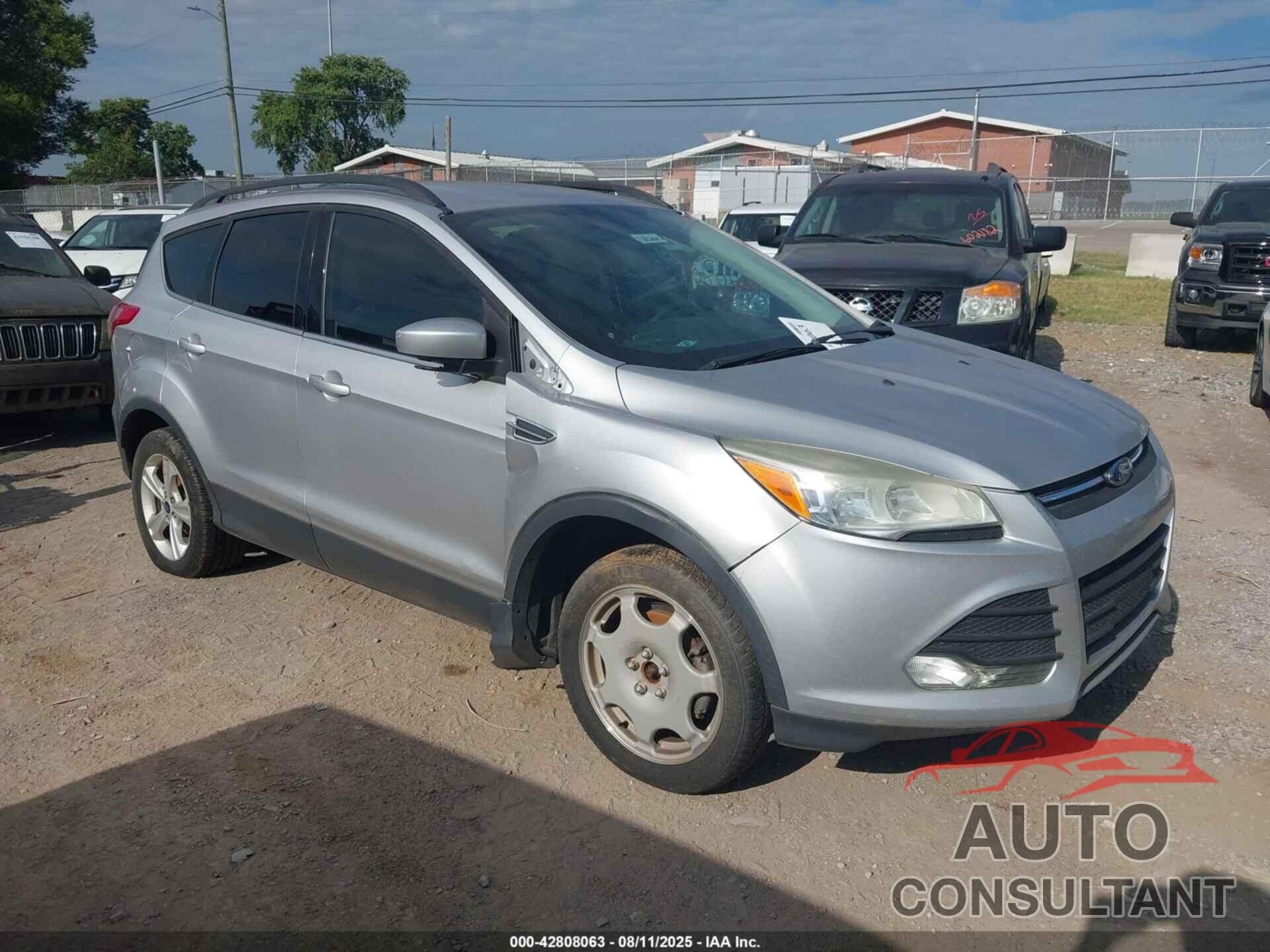 FORD ESCAPE 2015 - 1FMCU0GX7FUA94105