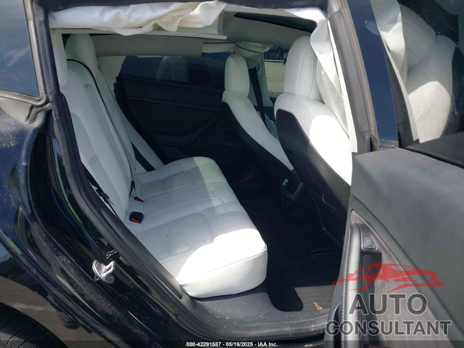 TESLA MODEL 3 2023 - 5YJ3E1EA3PF462120