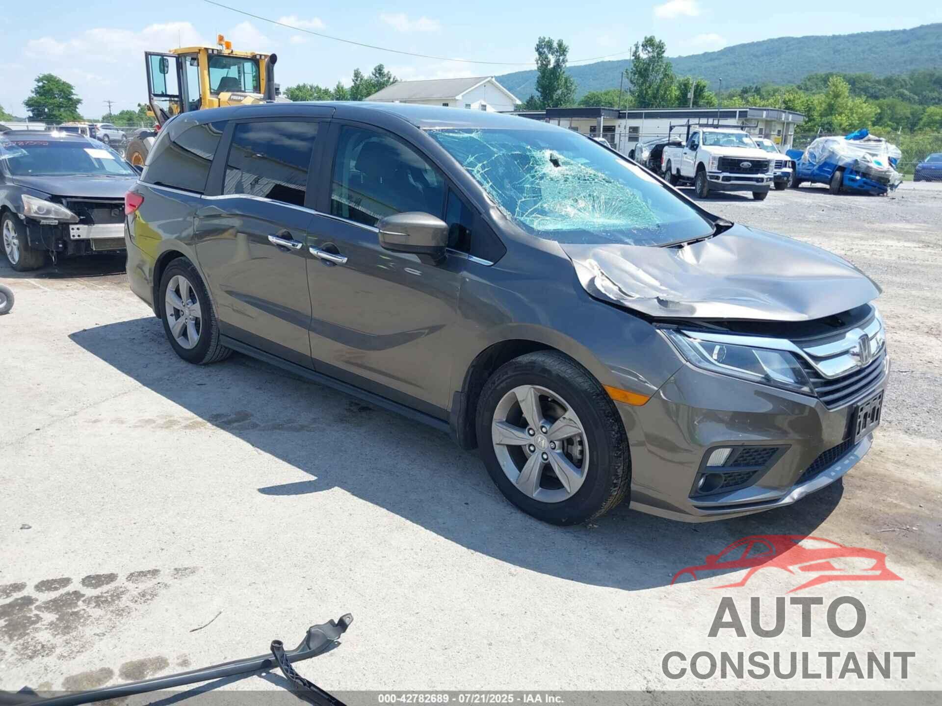 HONDA ODYSSEY 2018 - 5FNRL6H53JB110335