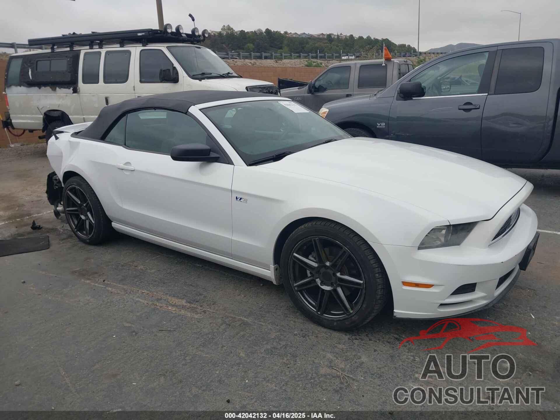FORD MUSTANG 2014 - 1ZVBP8EM8E5333696