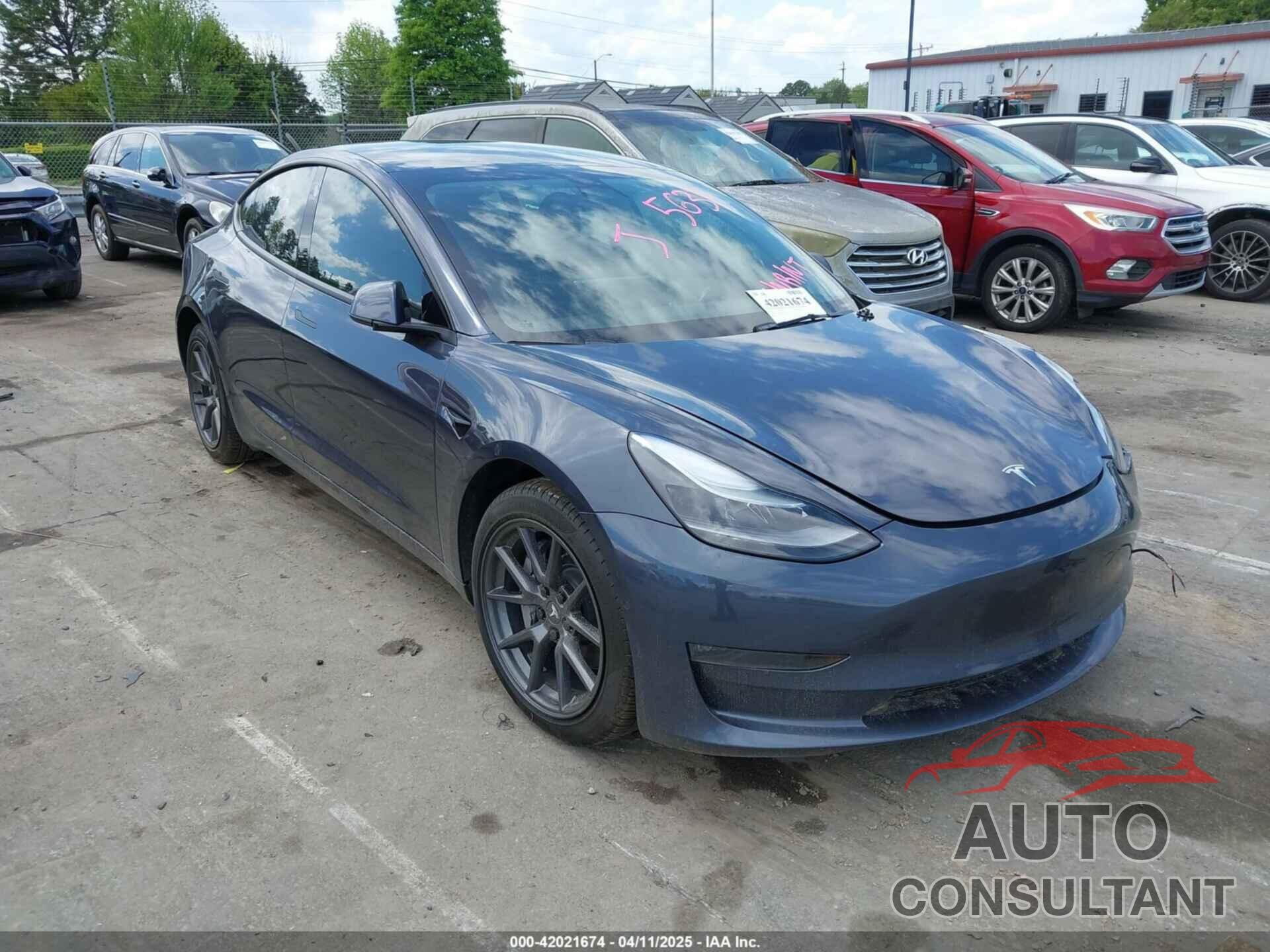 TESLA MODEL 3 2022 - 5YJ3E1EB4NF175634