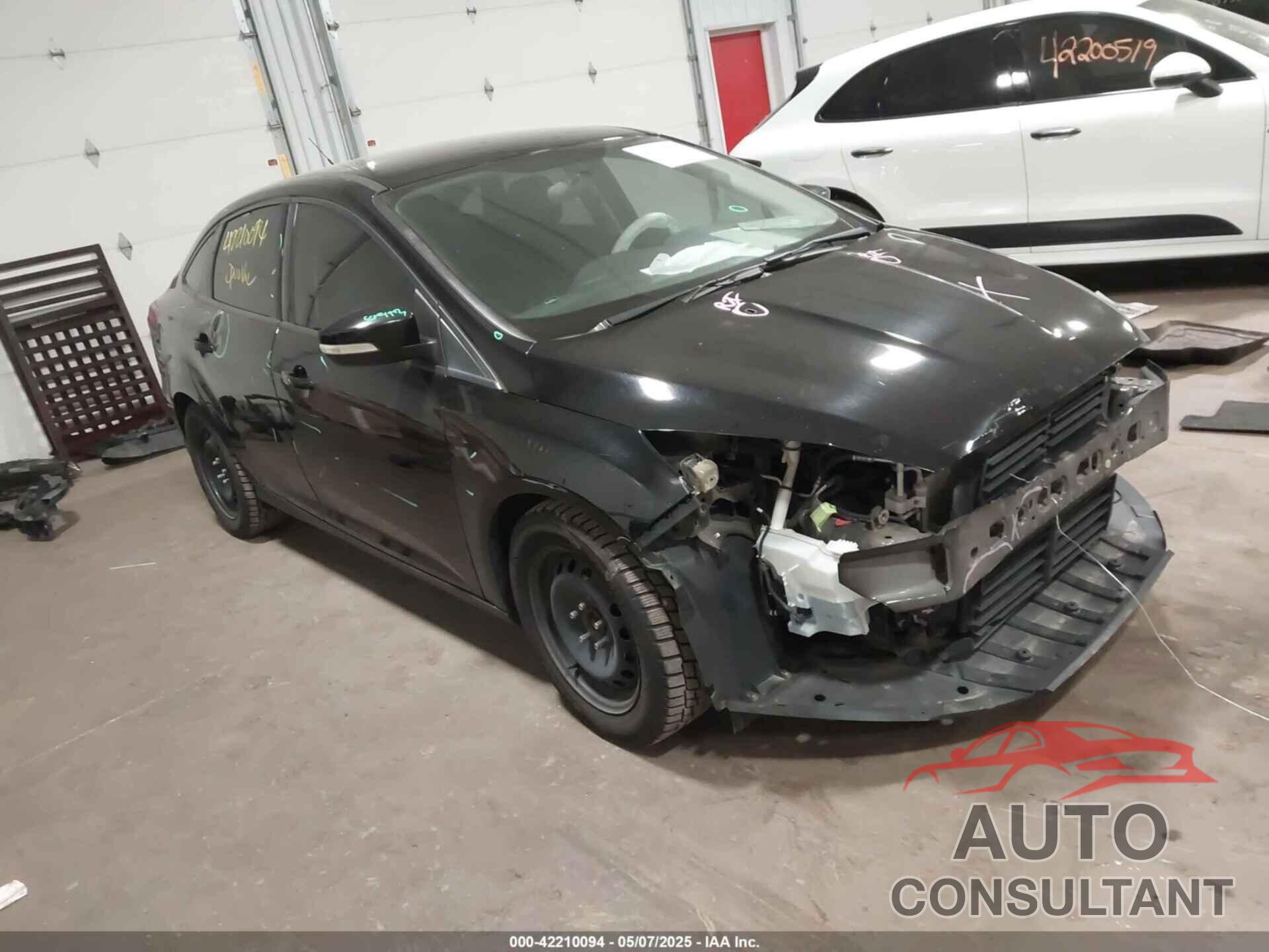 FORD FOCUS 2017 - 1FADP3F20HL343933
