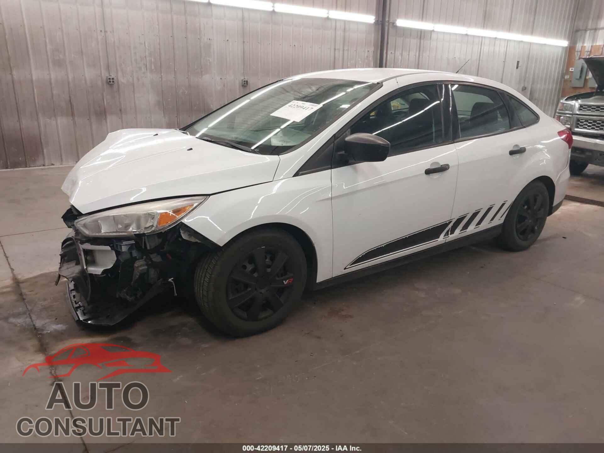 FORD FOCUS 2016 - 1FADP3E24GL339500