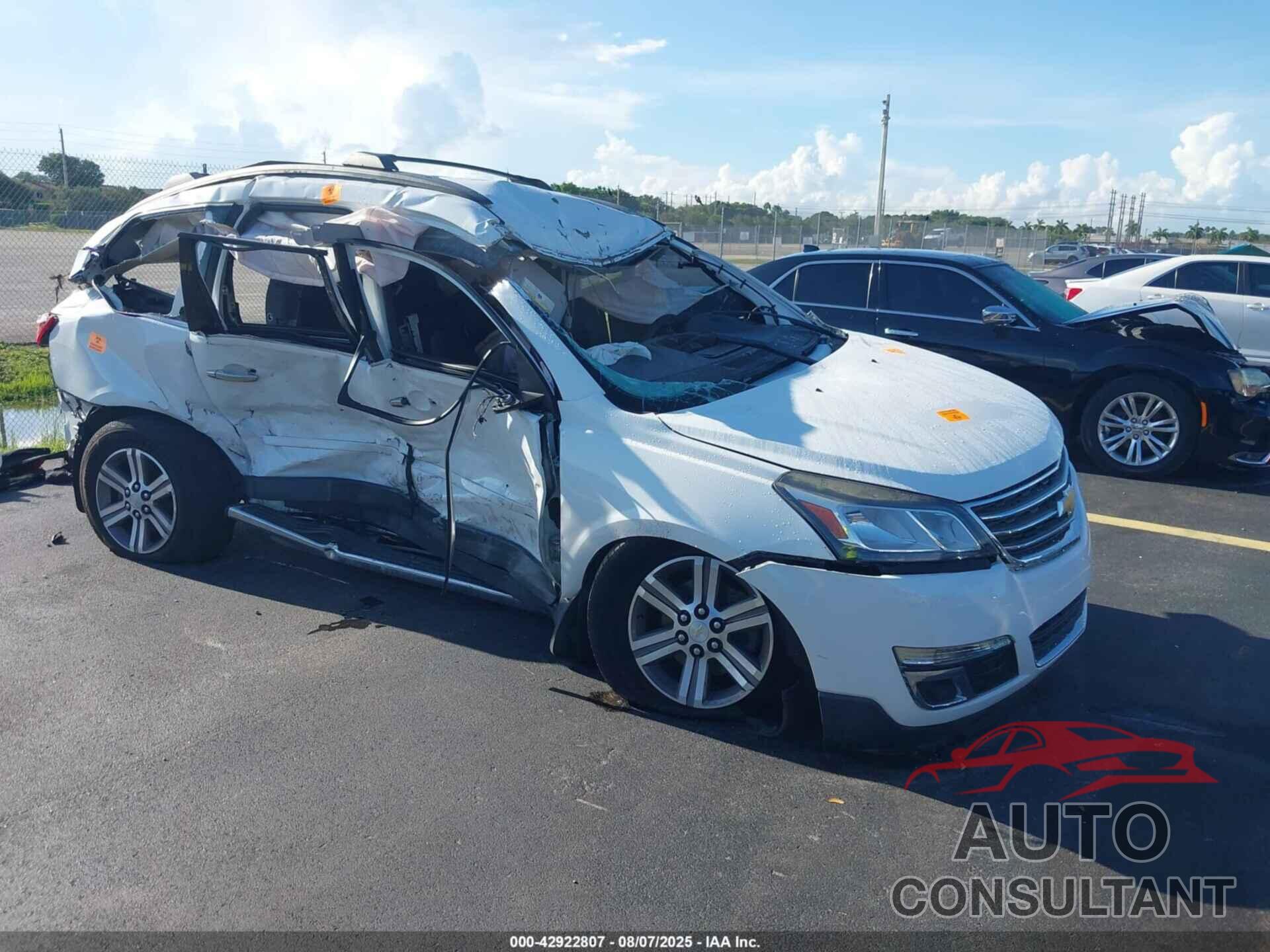 CHEVROLET TRAVERSE 2016 - 1GNKRGKD6GJ139584