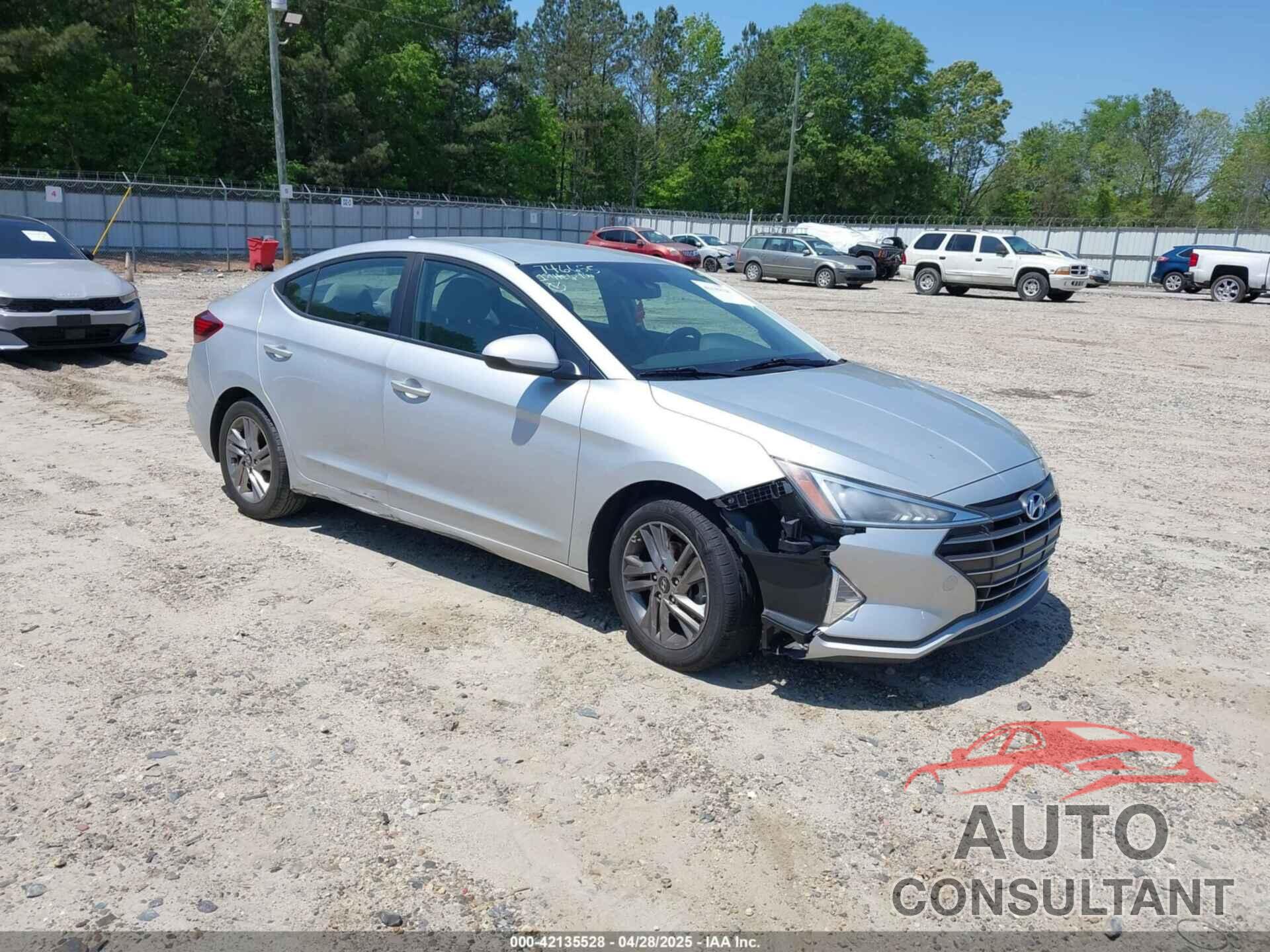 HYUNDAI ELANTRA 2019 - KMHD84LF6KU746655
