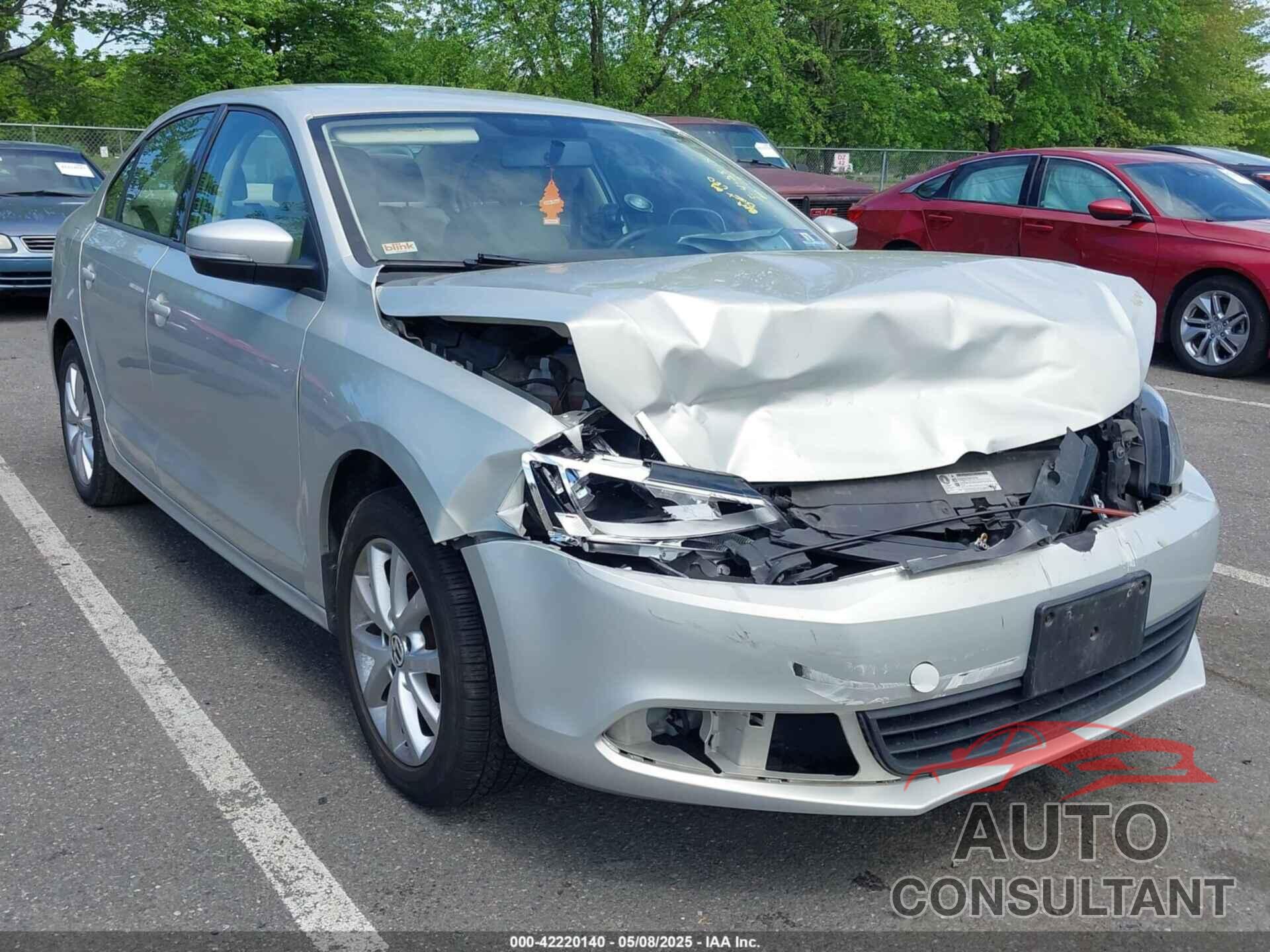 VOLKSWAGEN JETTA 2011 - 3VWDZ7AJ1BM053407