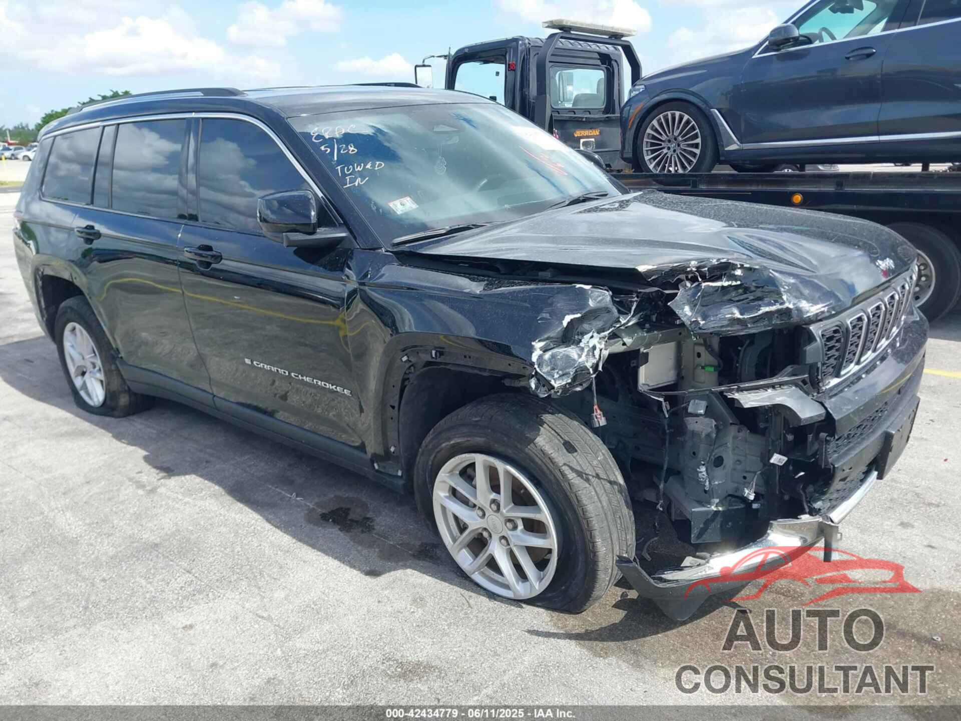 JEEP GRAND CHEROKEE L 2023 - 1C4RJJAGXP8879699