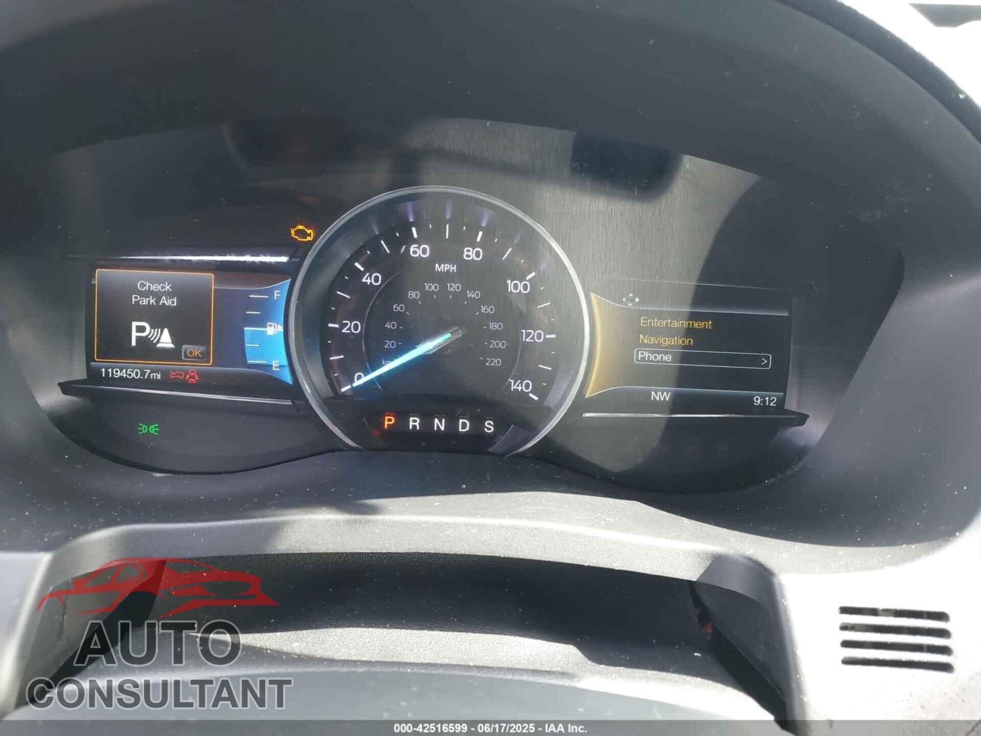 FORD EXPLORER 2018 - 1FM5K7D82JGB75136