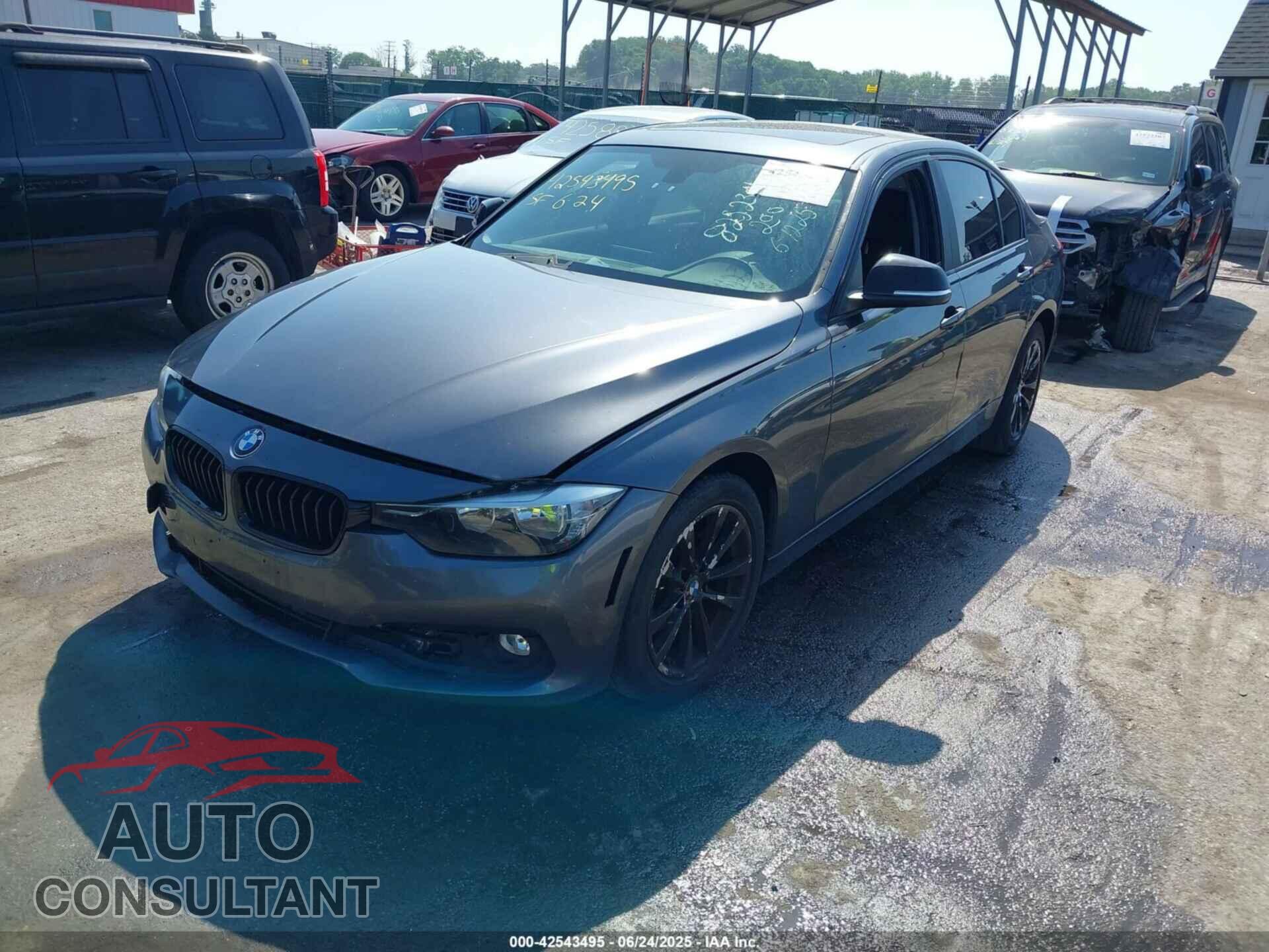 BMW 320I 2016 - WBA8E5G55GNU19927