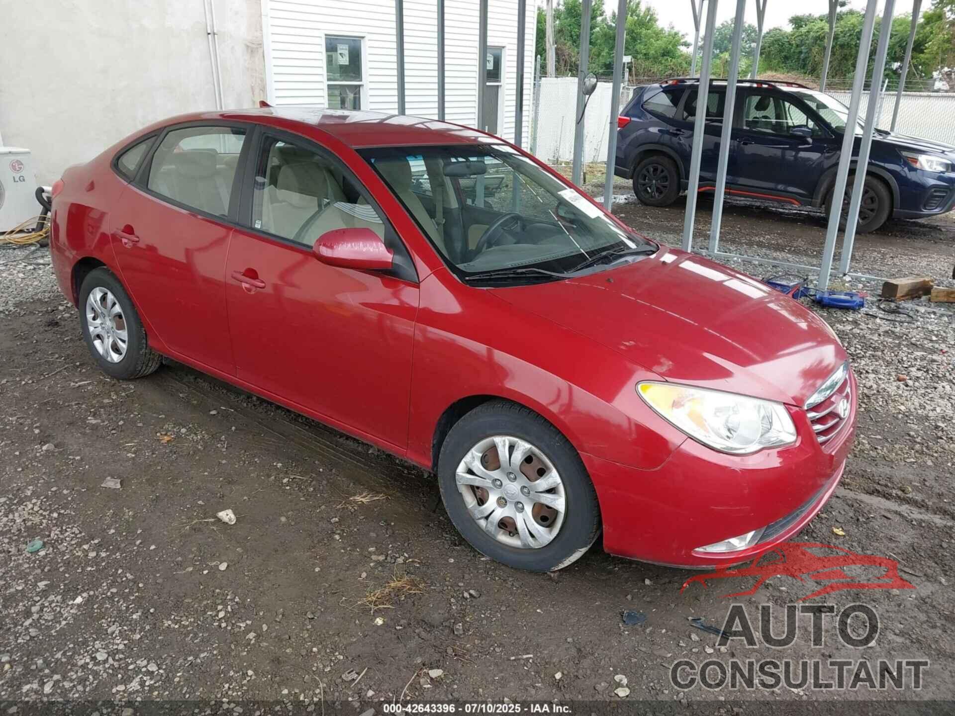 HYUNDAI ELANTRA 2010 - KMHDU4AD2AU182773