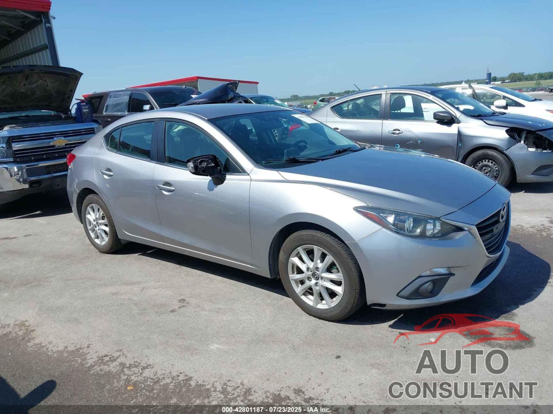 MAZDA MAZDA3 2015 - 3MZBM1V74FM217935