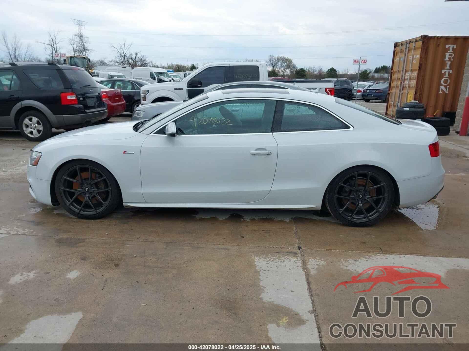 AUDI S5 2013 - WAUVGAFR0DA036314