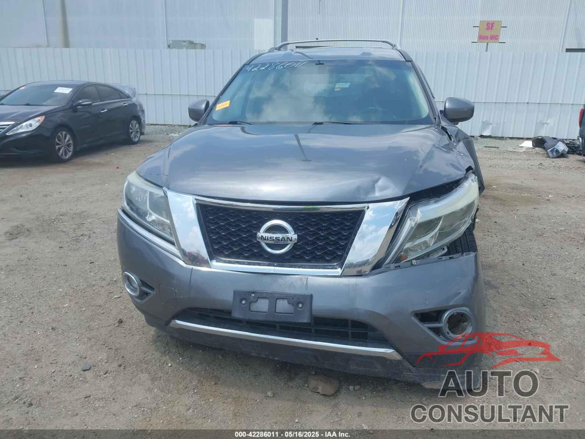 NISSAN PATHFINDER 2016 - 5N1AR2MN4GC670098