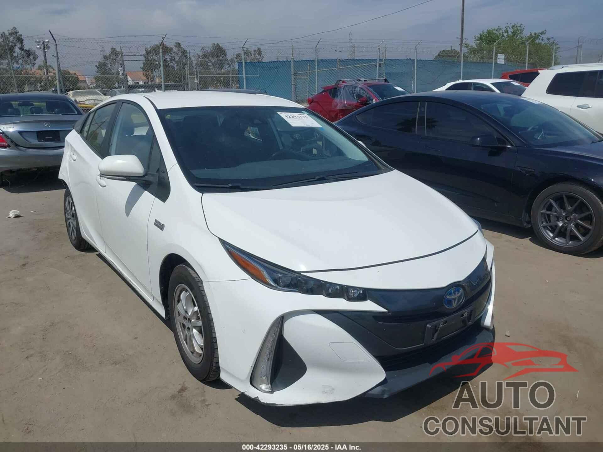 TOYOTA PRIUS PRIME 2021 - JTDKAMFP8M3193049