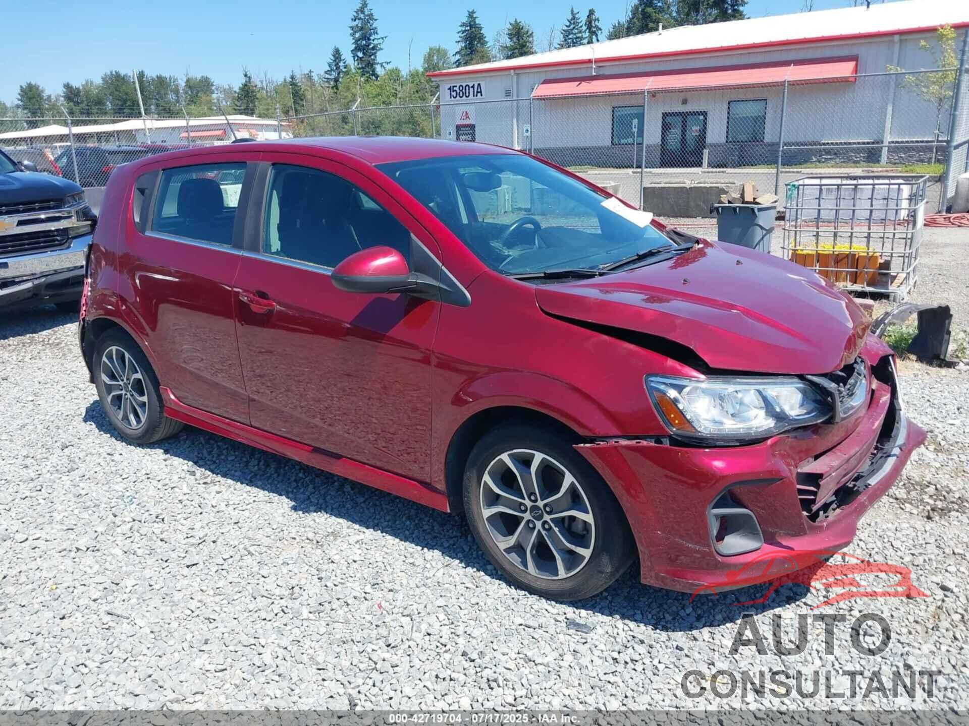 CHEVROLET SONIC 2018 - 1G1JD6SG1J4120415