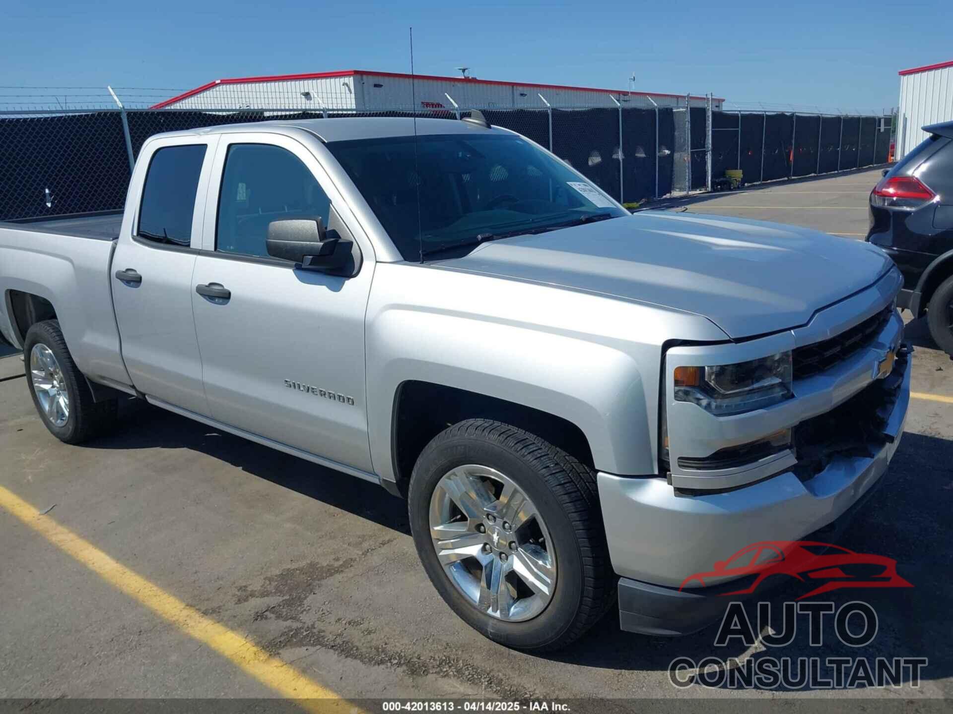 CHEVROLET SILVERADO 1500 2017 - 1GCRCPEC6HZ290147