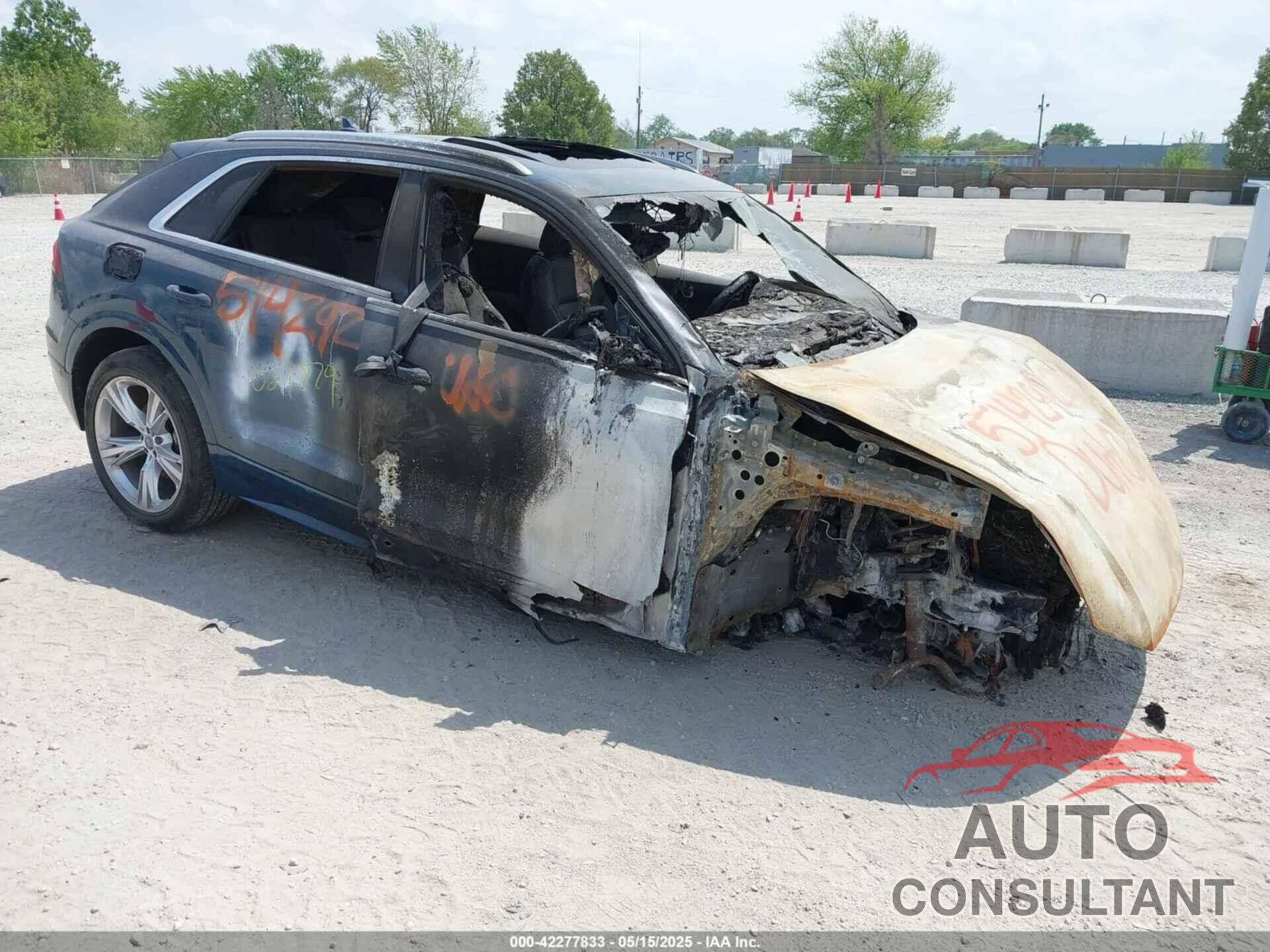 AUDI Q8 2019 - WA1BVAF1XKD011772
