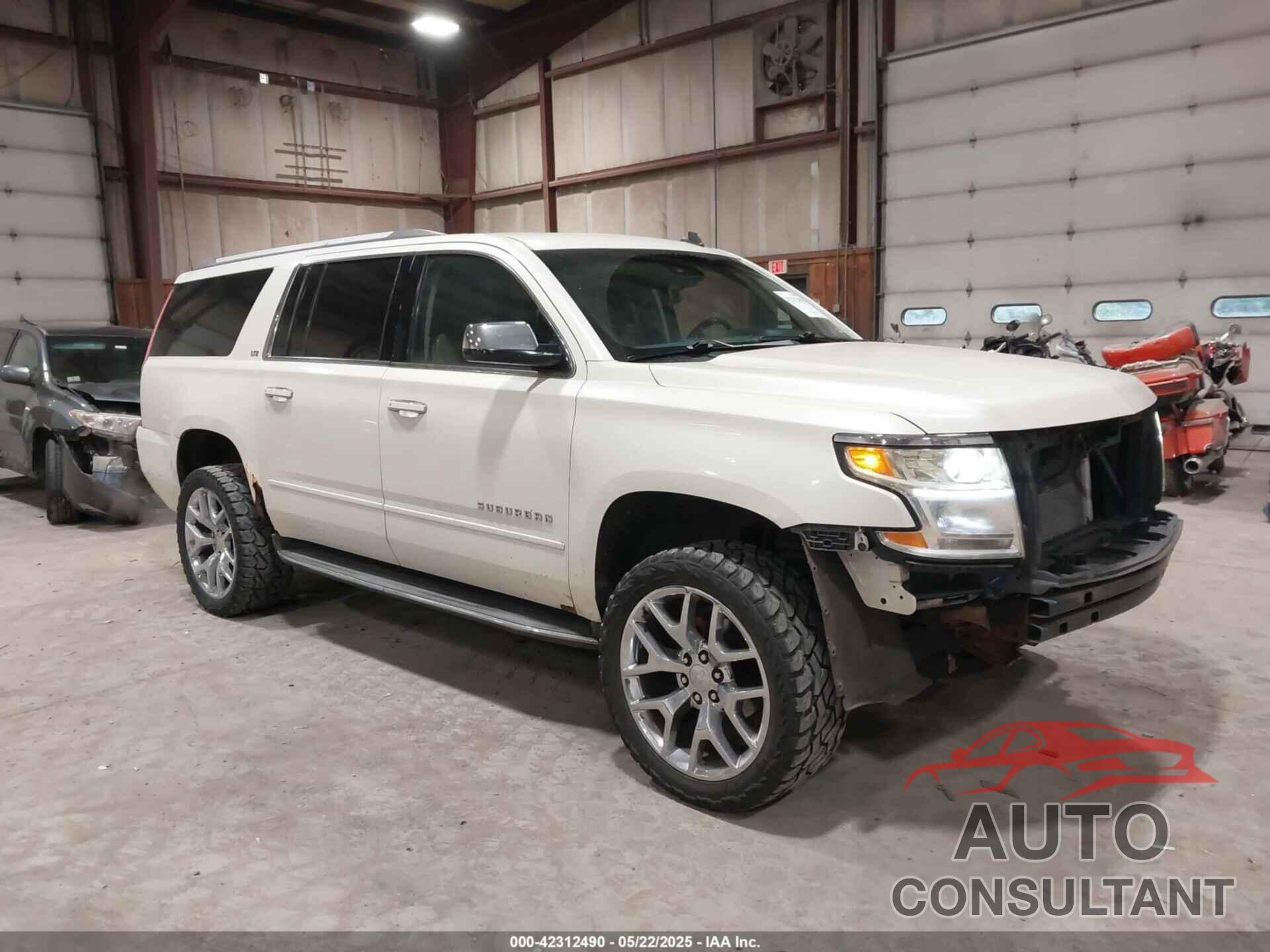 CHEVROLET SUBURBAN 1500 2015 - 1GNSKKKC0FR205920