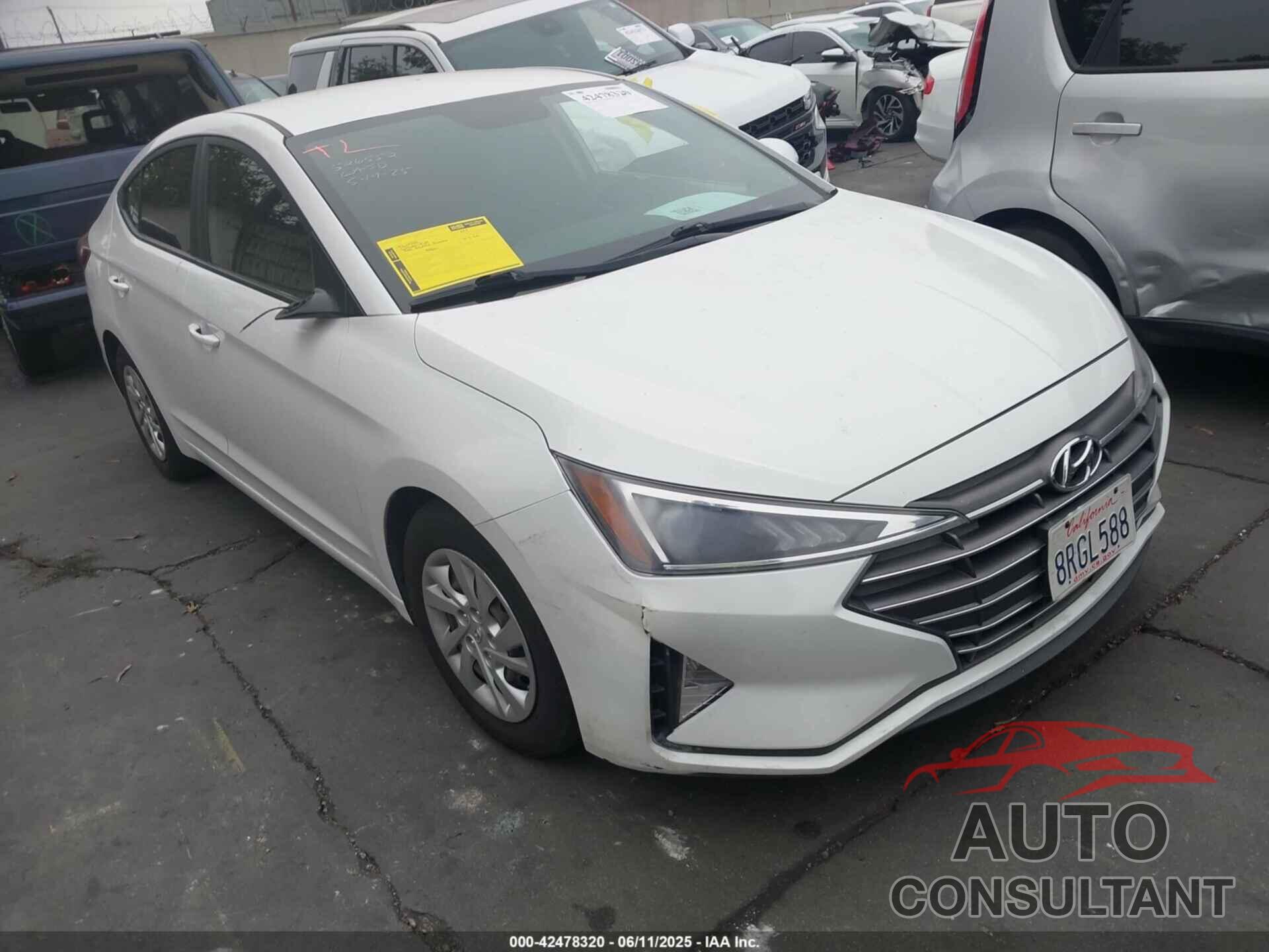 HYUNDAI ELANTRA 2019 - 5NPD74LF4KH449143