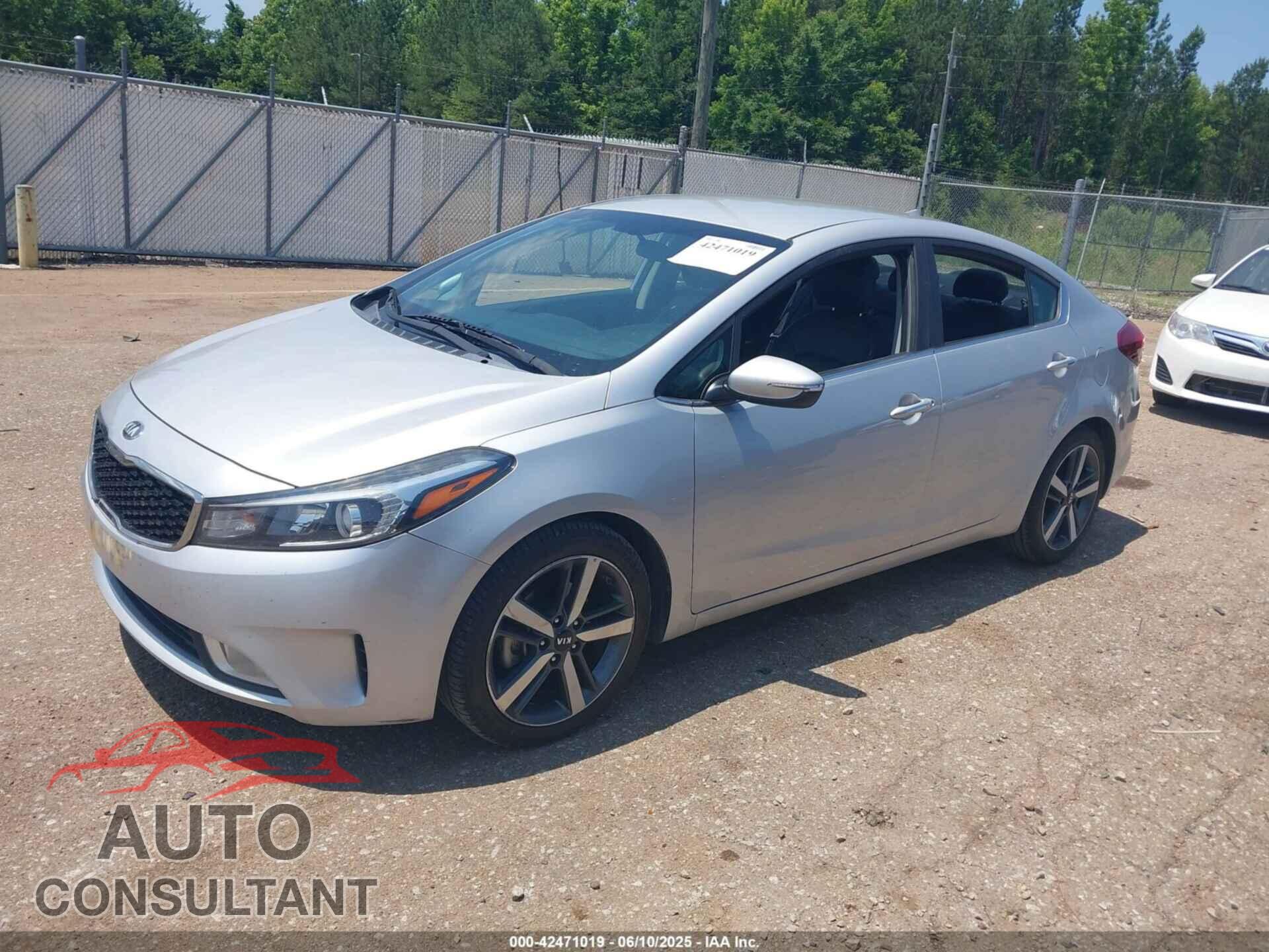 KIA FORTE 2017 - 3KPFL4A85HE005551