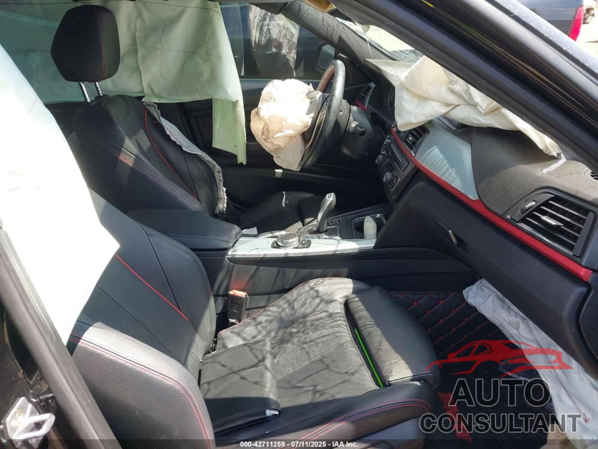 BMW 328I 2015 - WBA3B5G58FNS18055