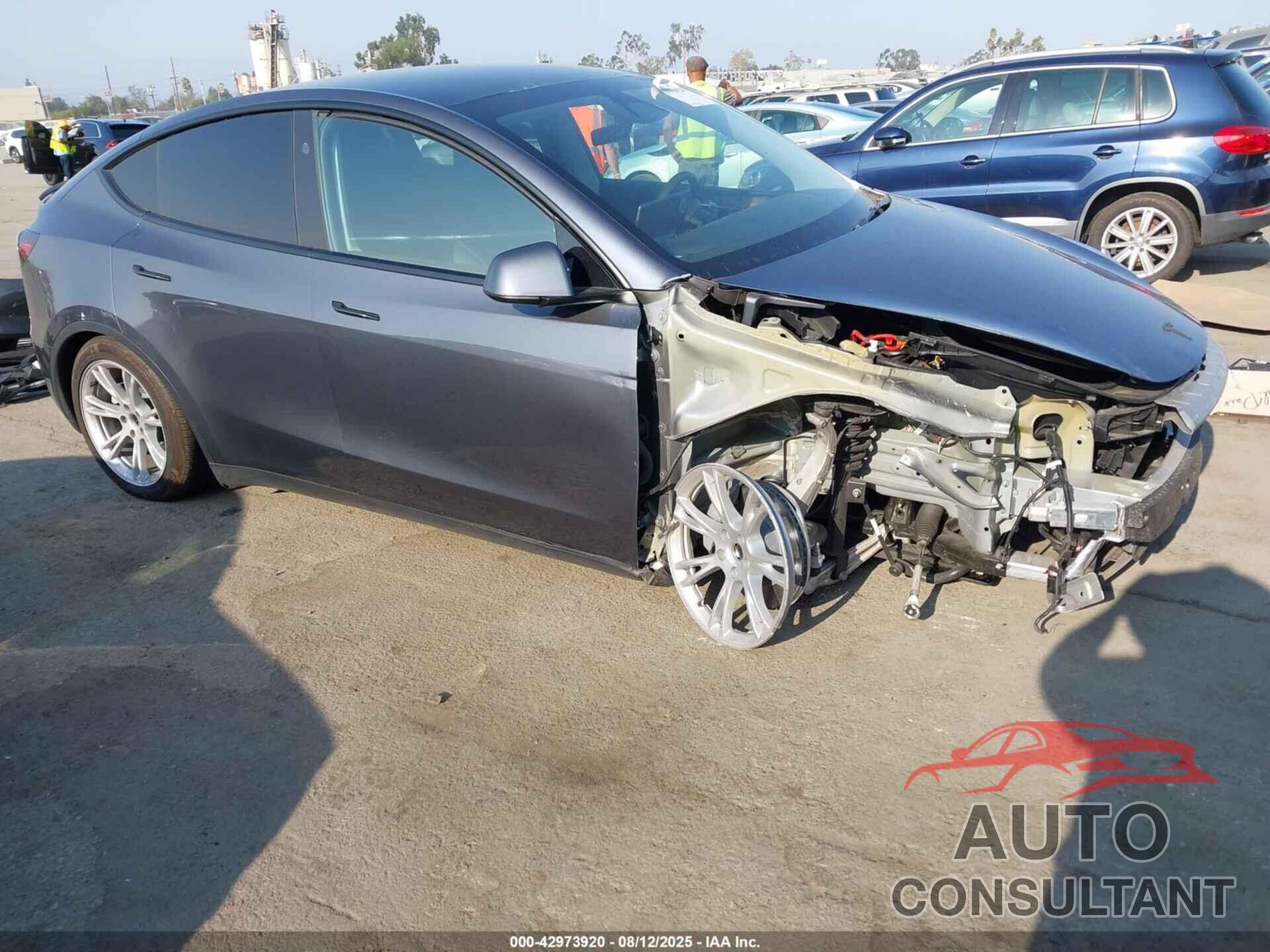 TESLA MODEL Y 2023 - 7SAYGDEDXPF962161