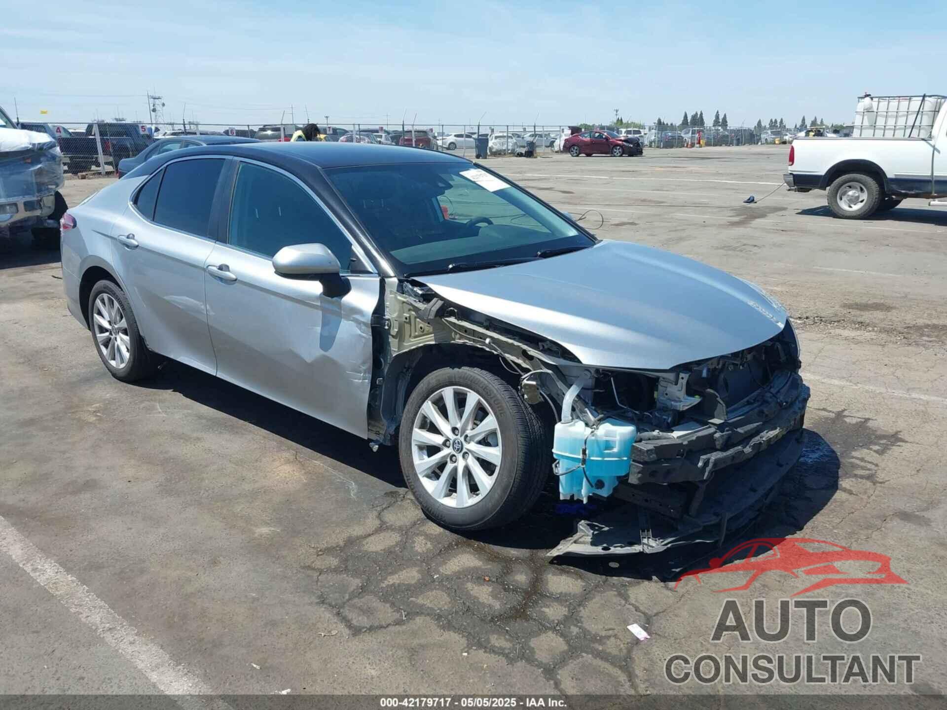 TOYOTA CAMRY 2020 - 4T1C11AK2LU365563