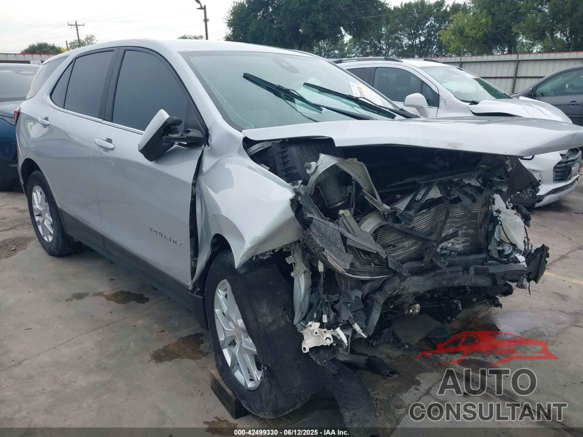 CHEVROLET EQUINOX 2022 - 3GNAXKEV1NL137594