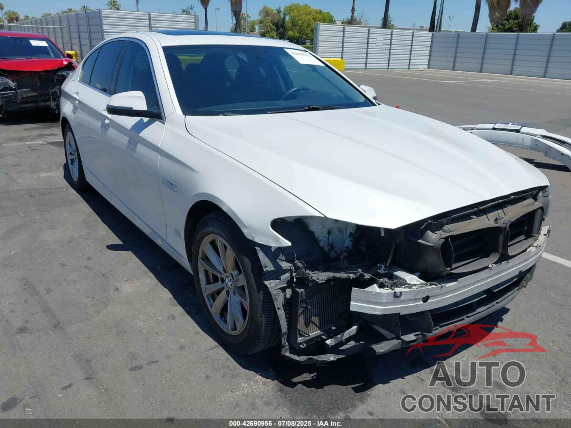 BMW 528I 2014 - WBA5A5C57ED505053