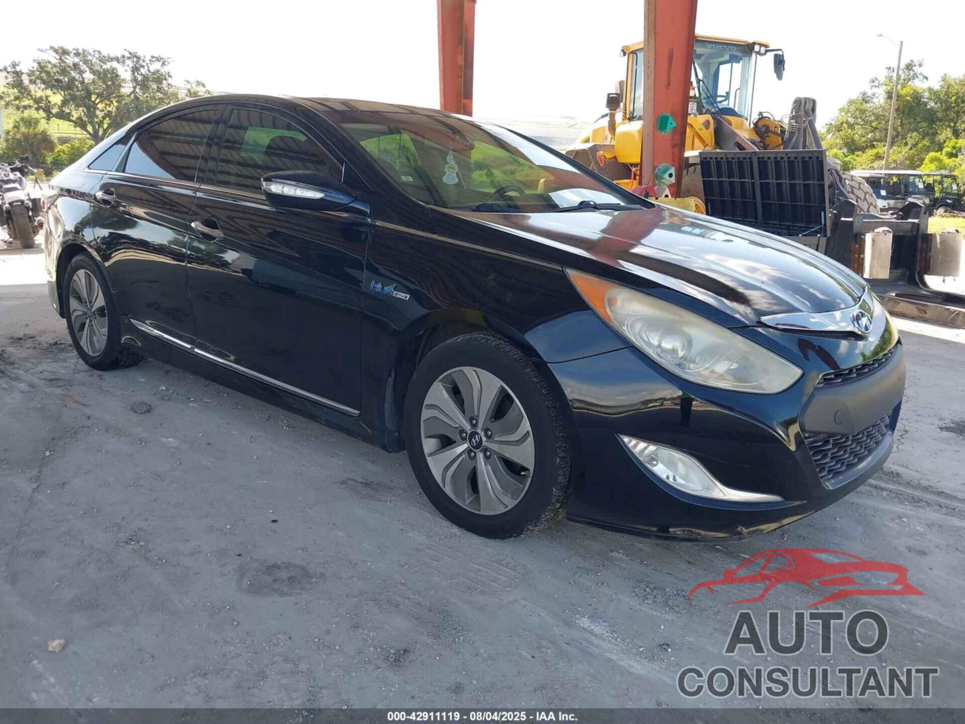 HYUNDAI SONATA HYBRID 2015 - KMHEC4A44FA122655