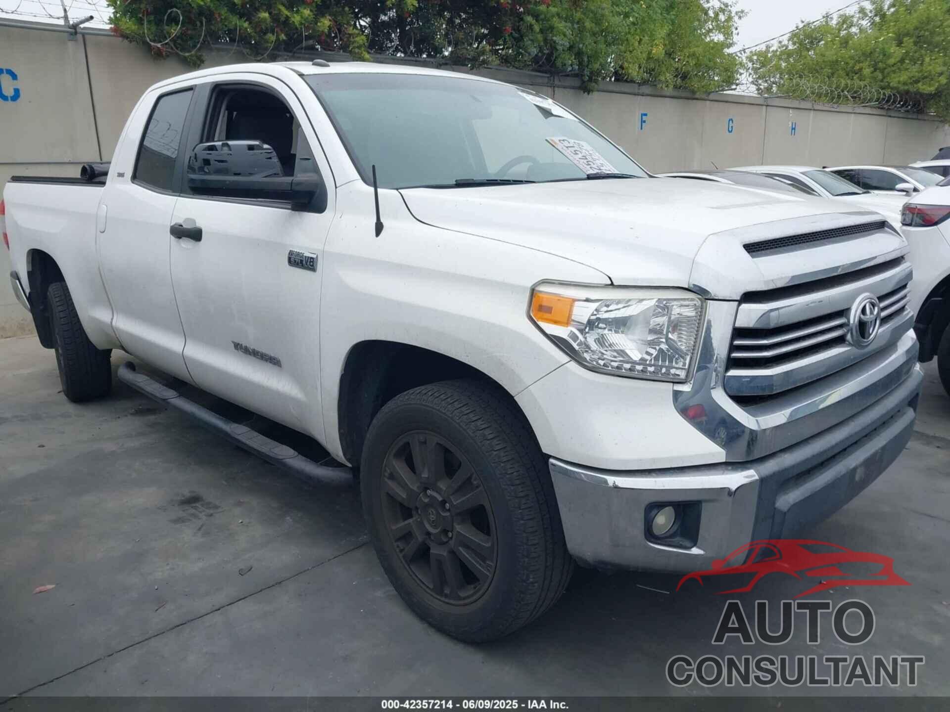 TOYOTA TUNDRA 2016 - 5TFRY5F12GX204605