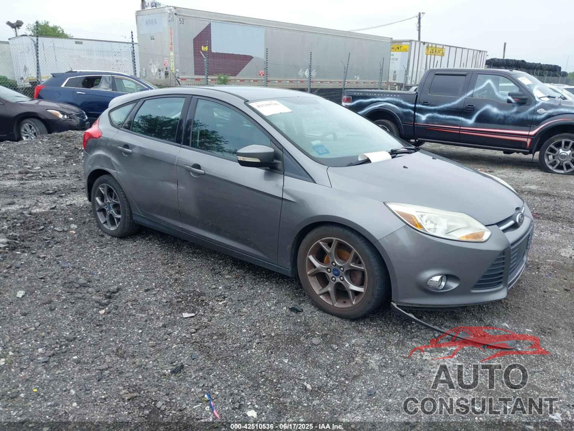 FORD FOCUS 2014 - 1FADP3K24EL302383
