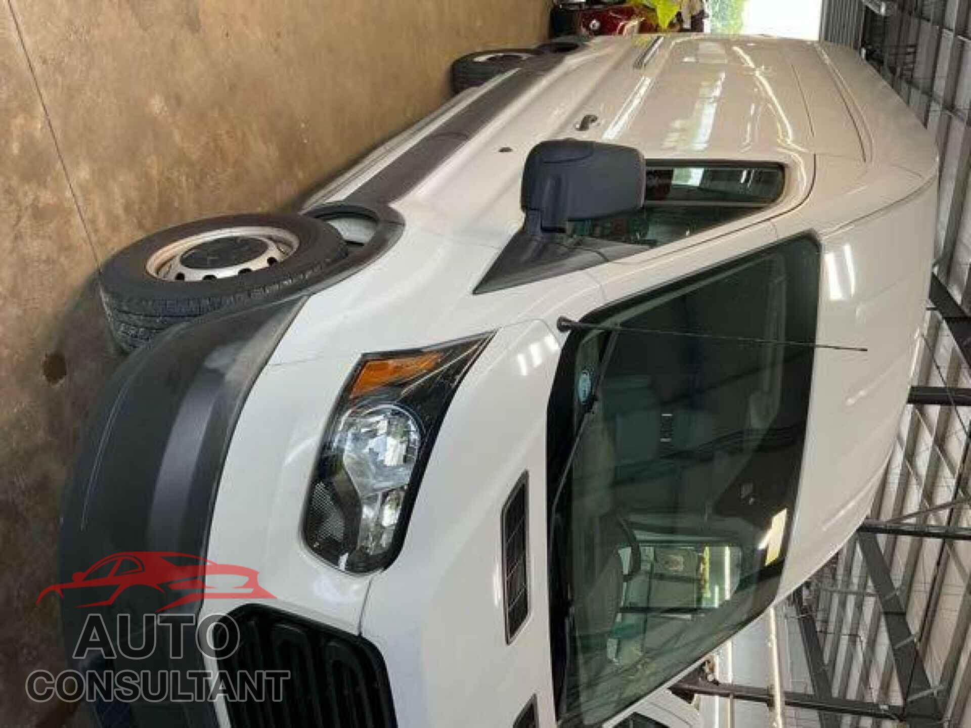 FORD TRANSIT 2019 - 1FTYR2XM6KKB30191