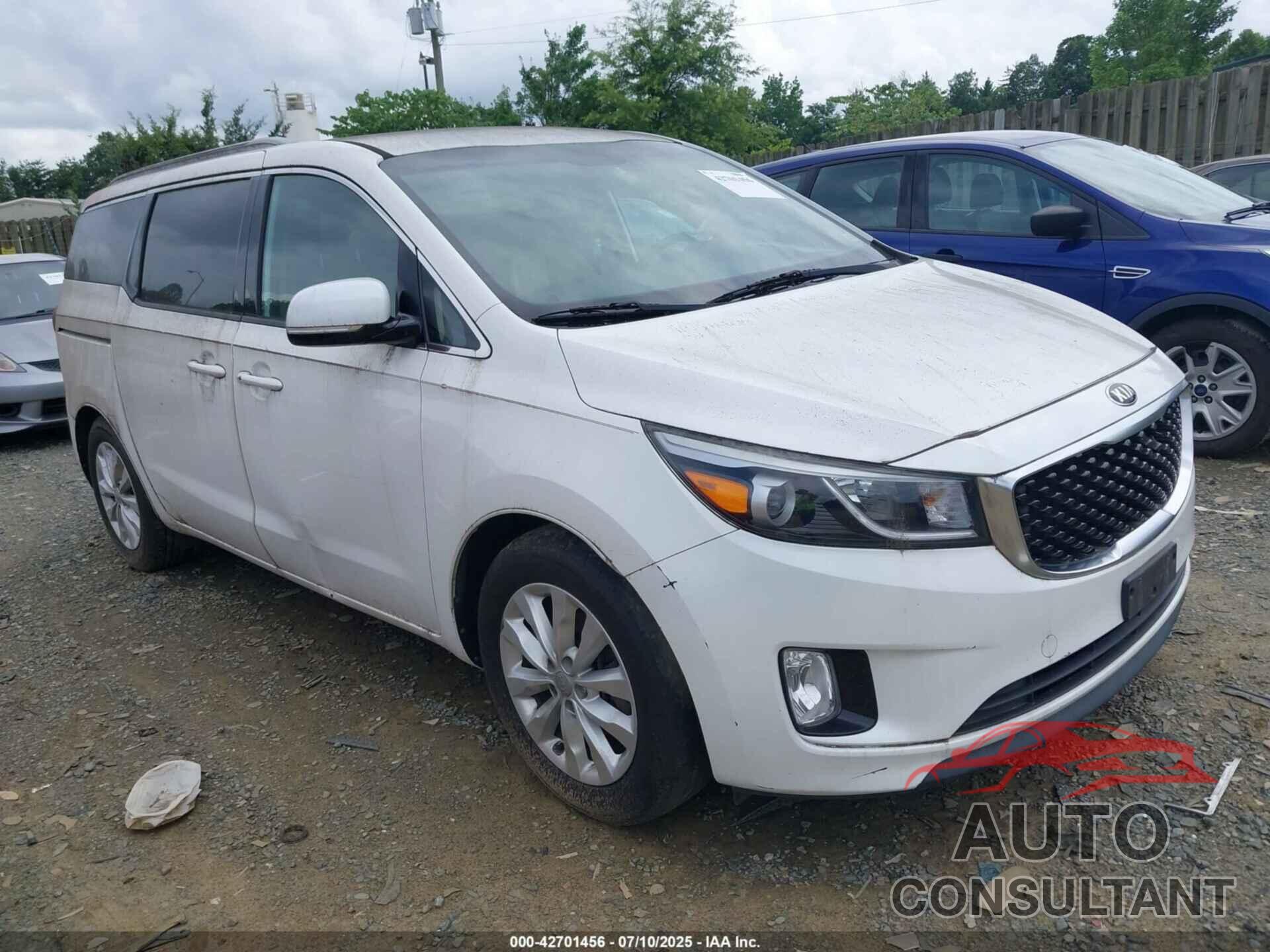 KIA SEDONA 2015 - KNDMC5C17F6056047