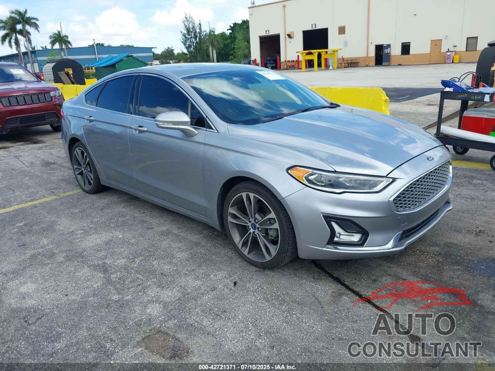 FORD FUSION 2020 - 3FA6P0D95LR199443