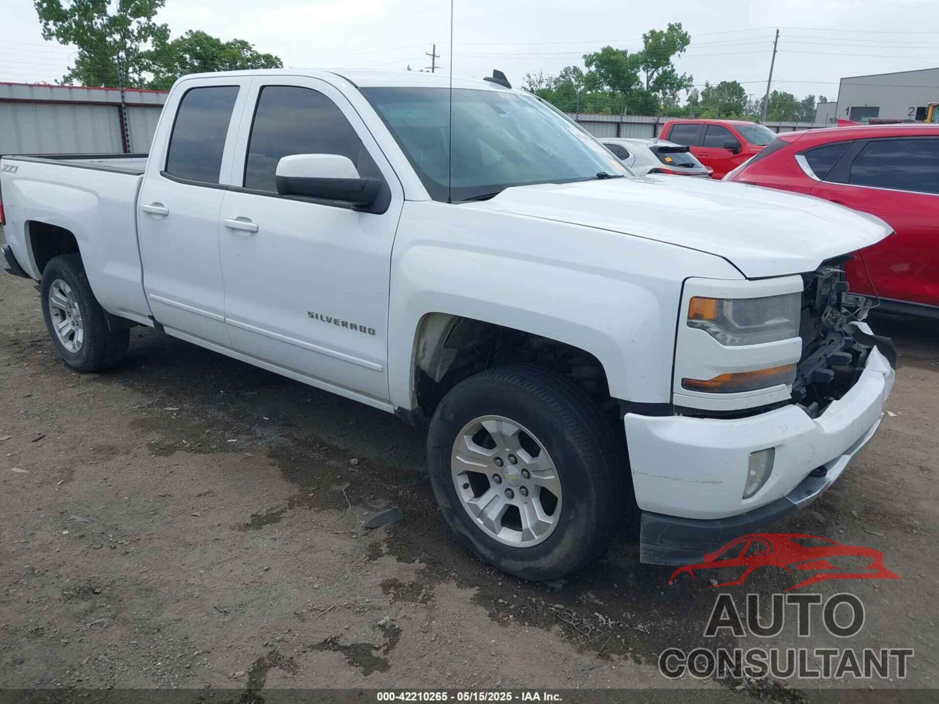 CHEVROLET SILVERADO 1500 2016 - 1GCVKREC3GZ141254