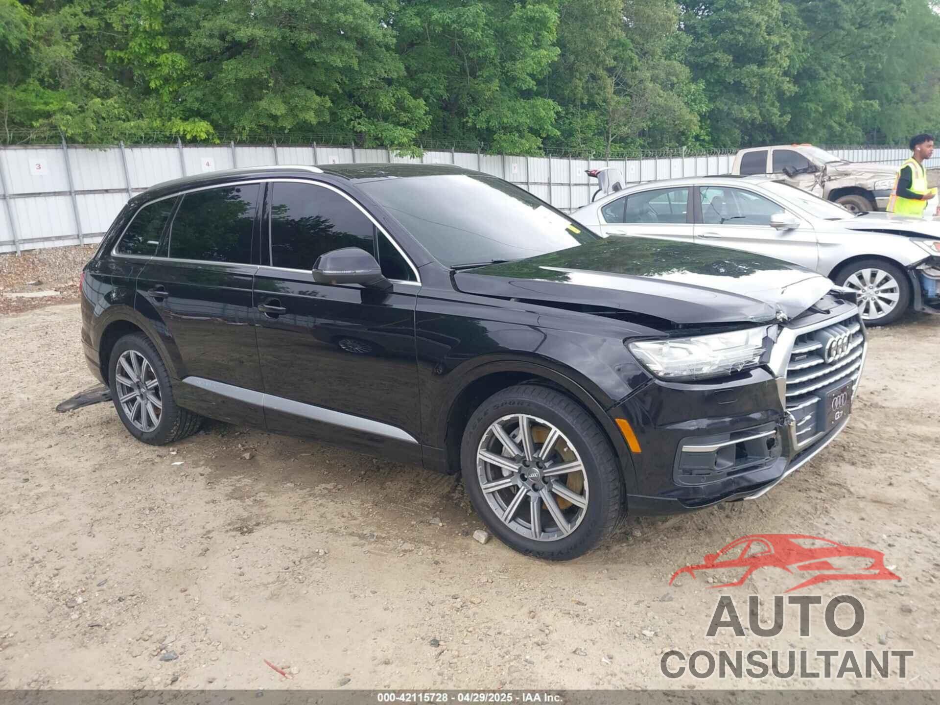 AUDI Q7 2017 - WA1LAAF78HD057470