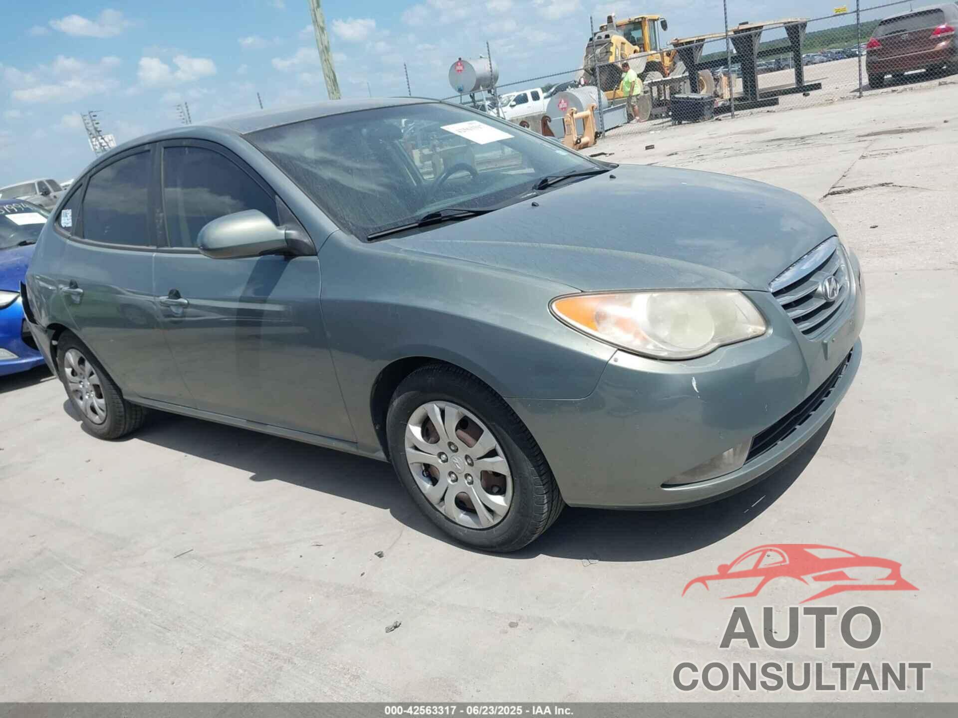 HYUNDAI ELANTRA 2010 - KMHDU4AD9AU008151