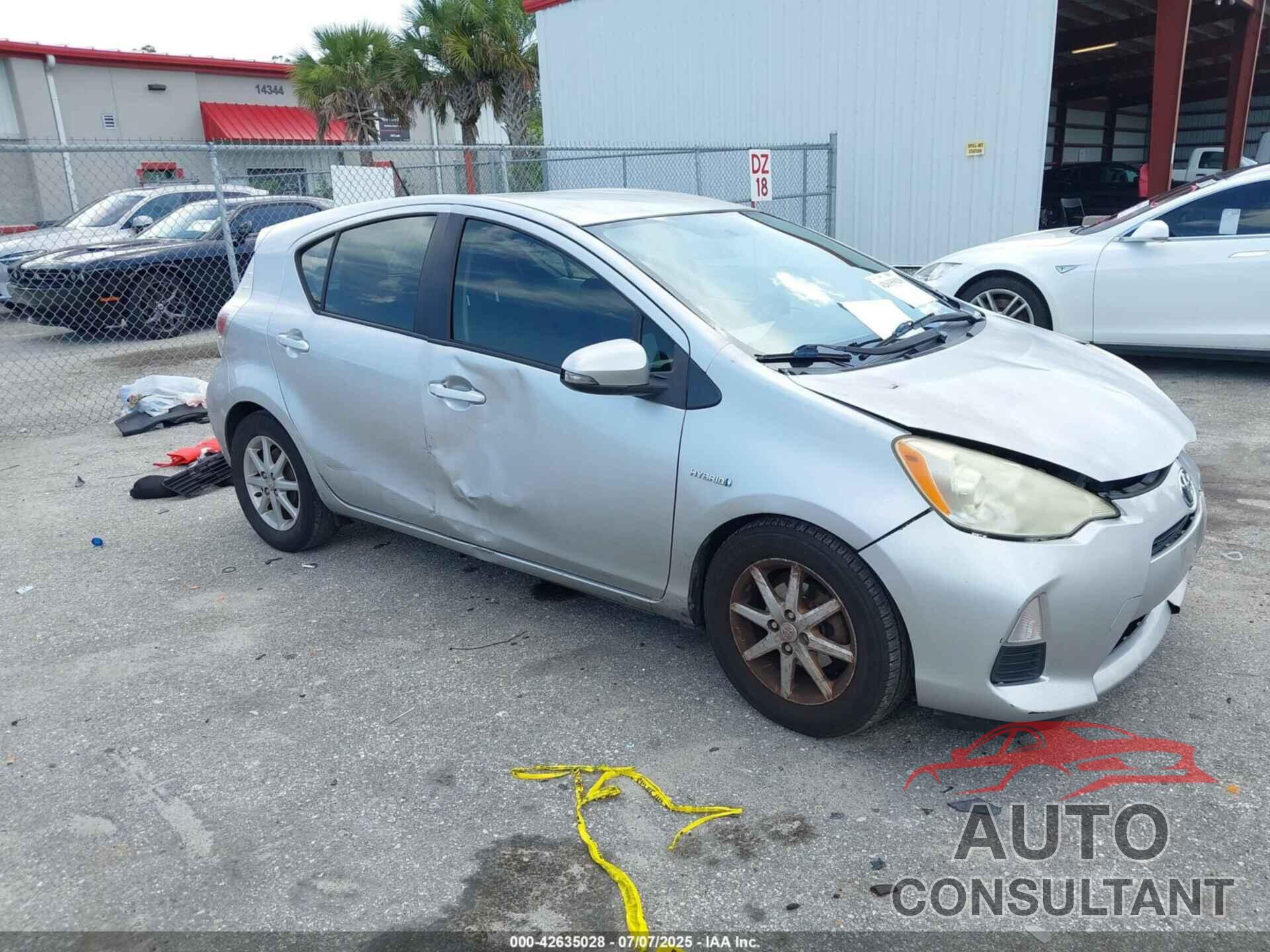 TOYOTA PRIUS C 2012 - JTDKDTB34C1518651