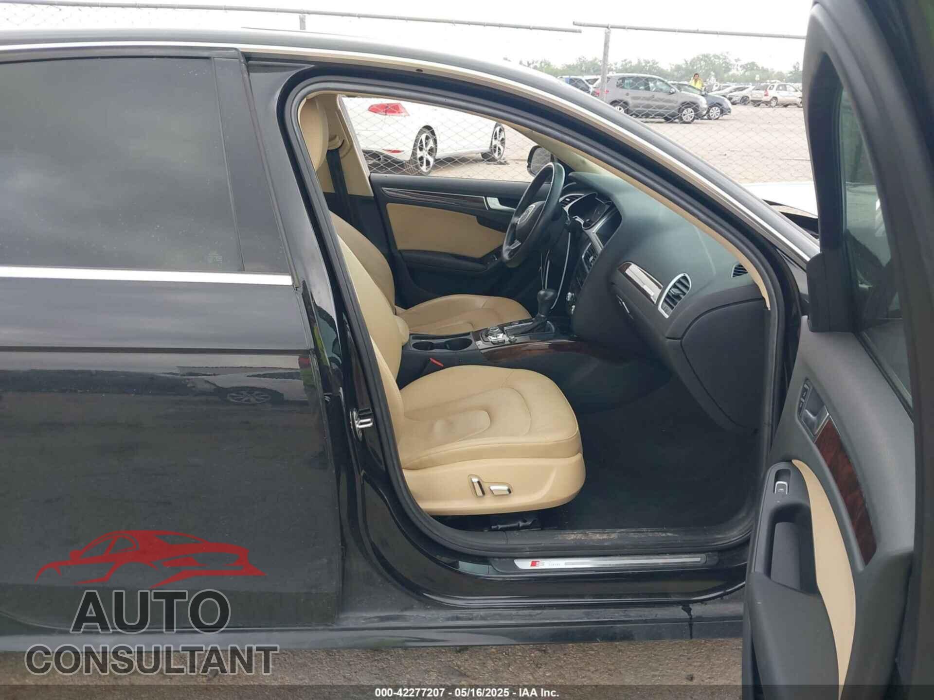AUDI A4 2014 - WAUFFAFL9EA090697