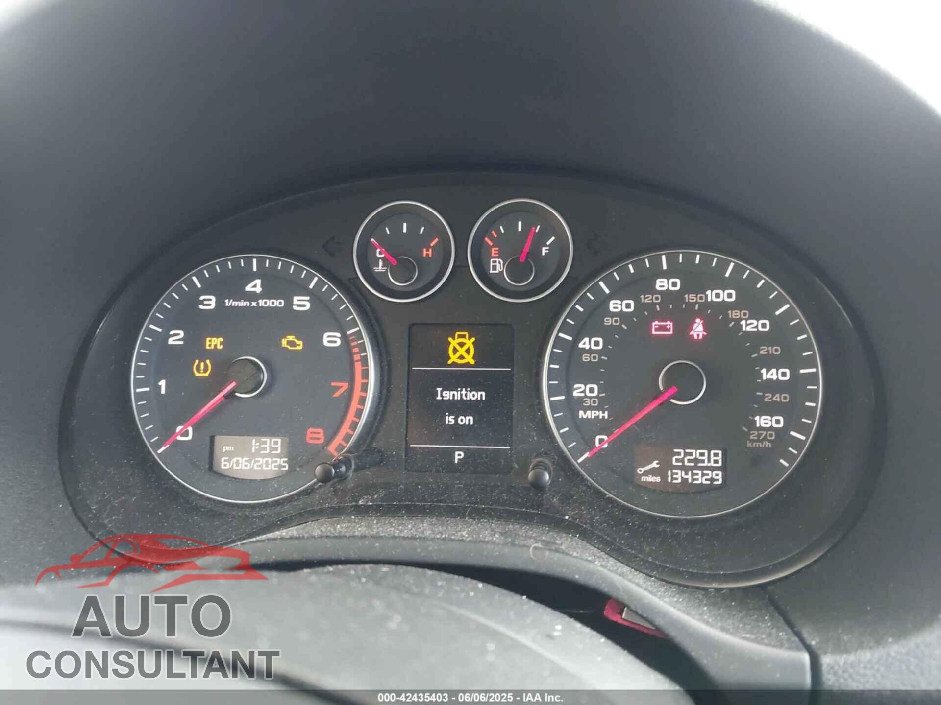 AUDI A3 2011 - WAUBEAFM9BA016587
