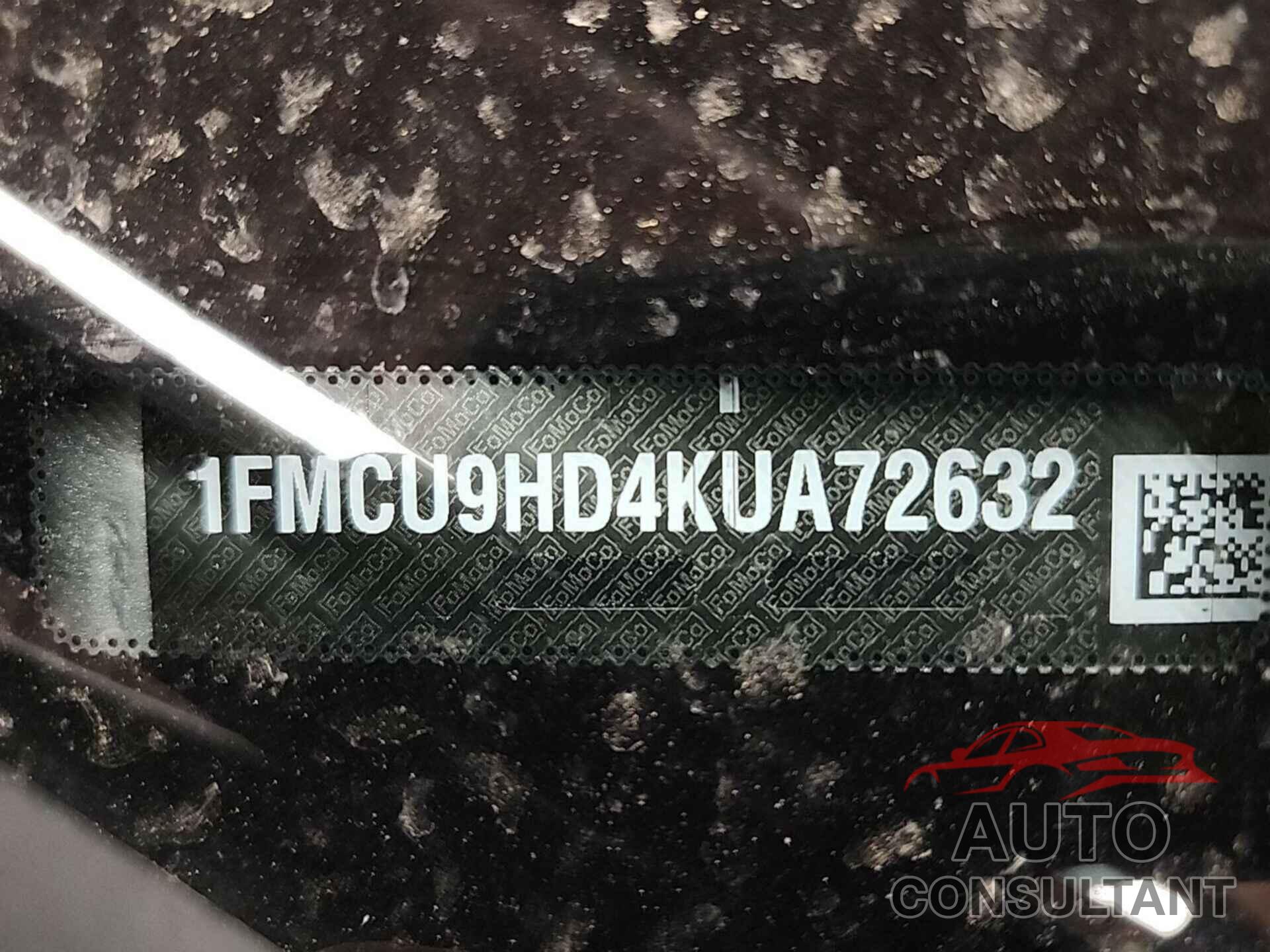 FORD ESCAPE 2019 - 1FMCU9HD4KUA72632