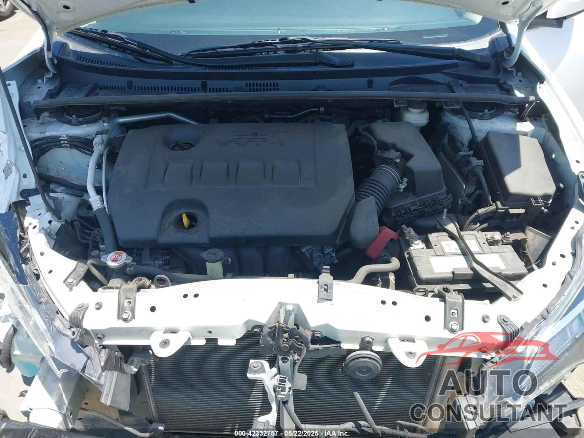 TOYOTA COROLLA 2018 - 5YFBURHE9JP835586