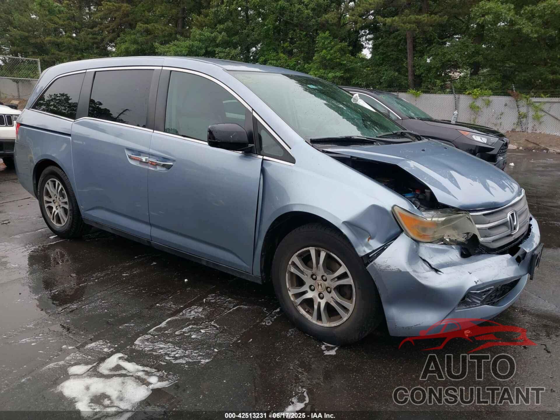 HONDA ODYSSEY 2013 - 5FNRL5H60DB036041