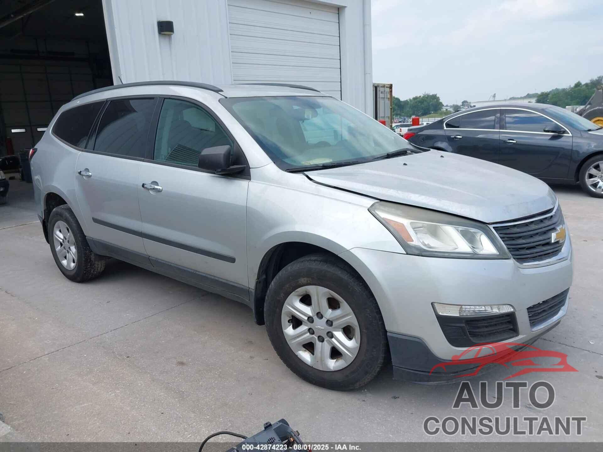 CHEVROLET TRAVERSE 2015 - 1GNKRFED0FJ247767