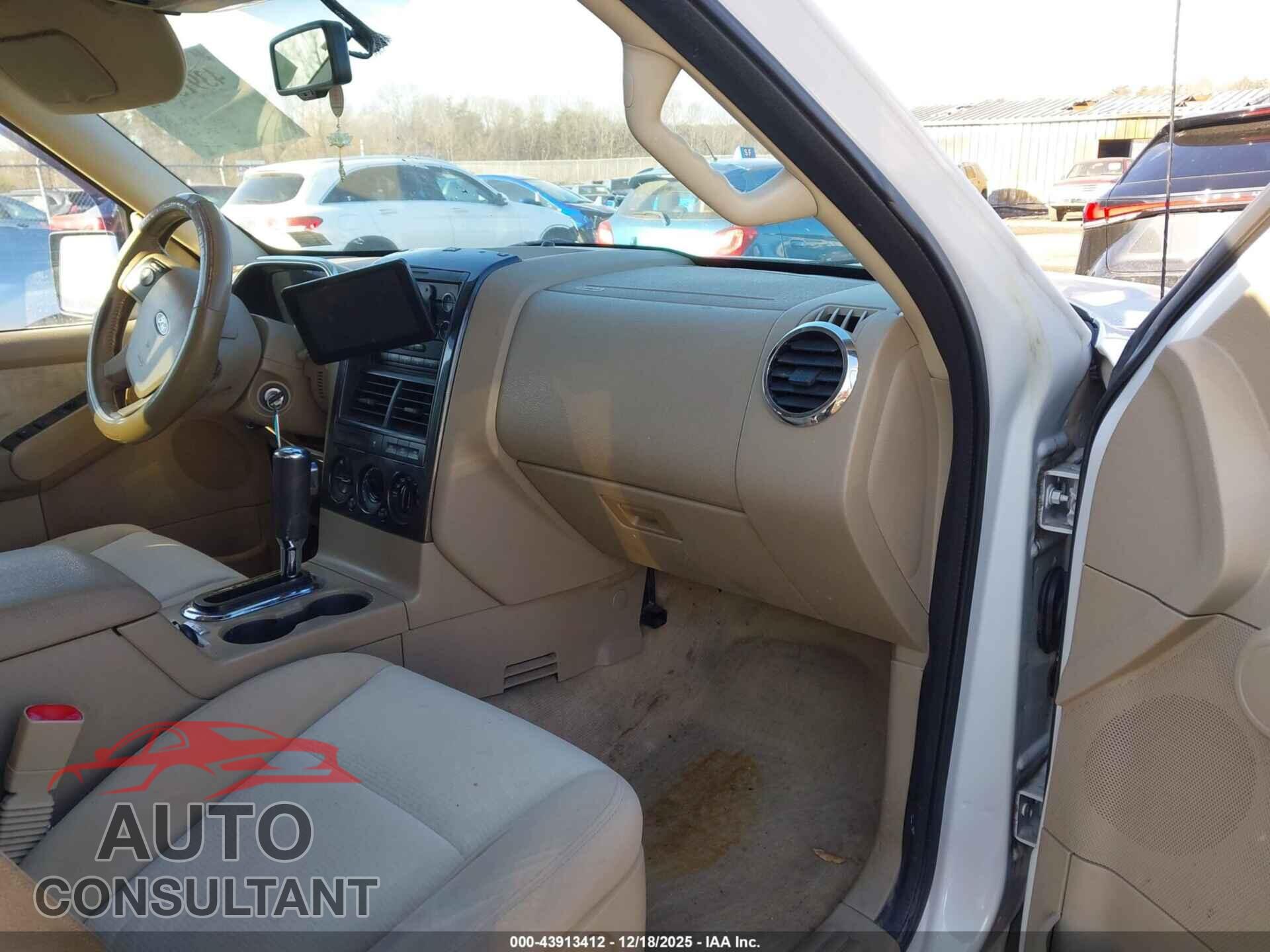 FORD EXPLORER 2010 - 1FMEU7DE4AUA72625