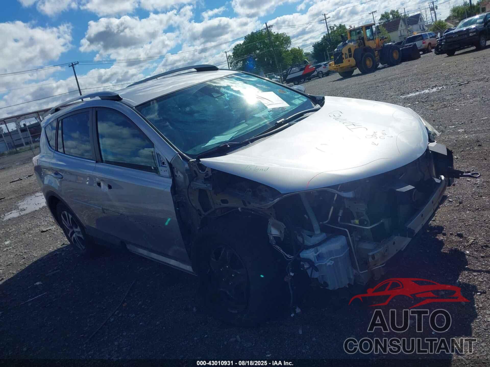 TOYOTA RAV4 2017 - 2T3BFREV0HW624369
