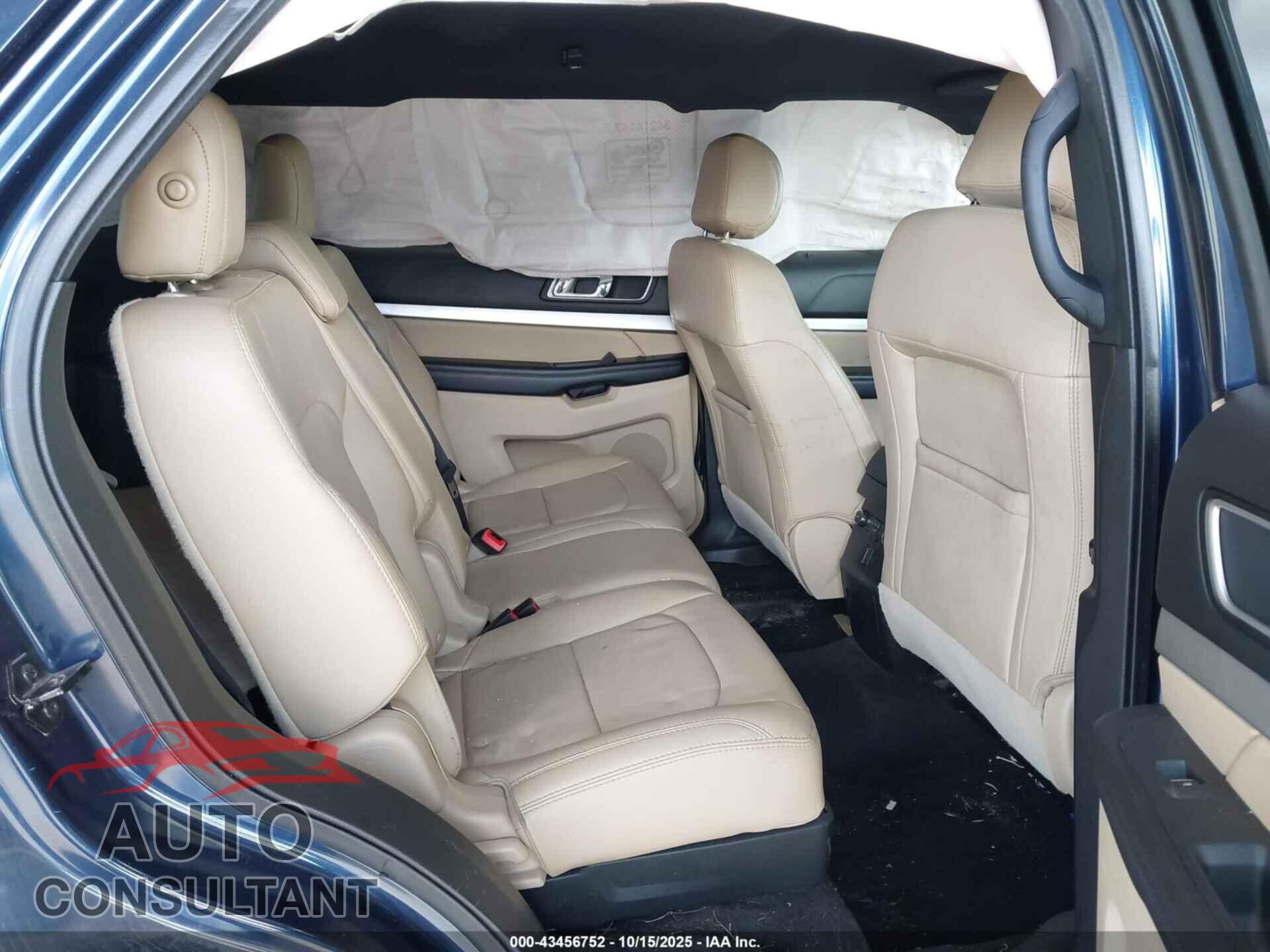 FORD EXPLORER 2017 - 1FM5K7D83HGC83128