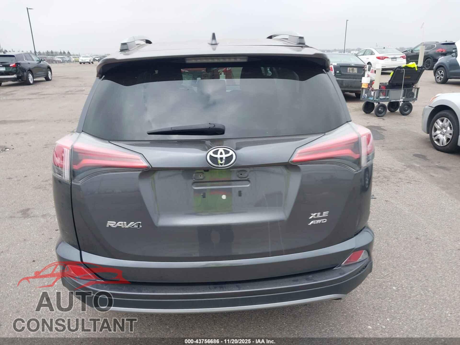 TOYOTA RAV4 2018 - 2T3RFREVXJW753644
